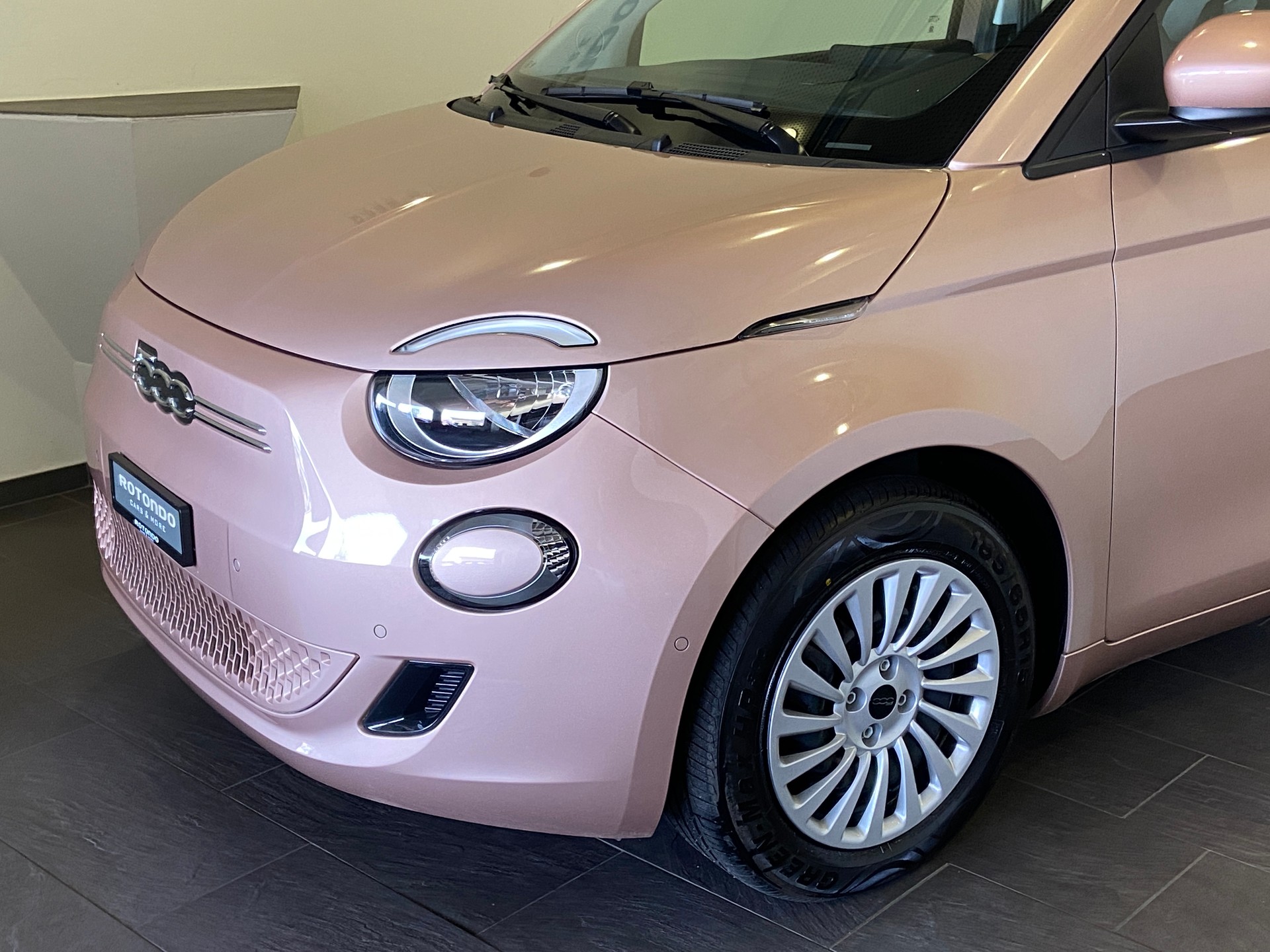 FIAT 500 electric 87kW Vita-image-2