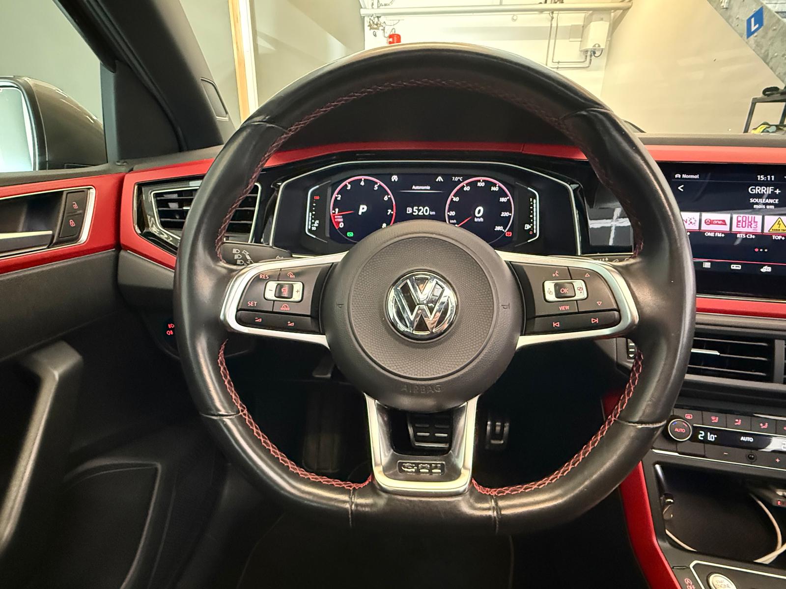 VW Polo 2.0 TSI GTI DSG-image-18