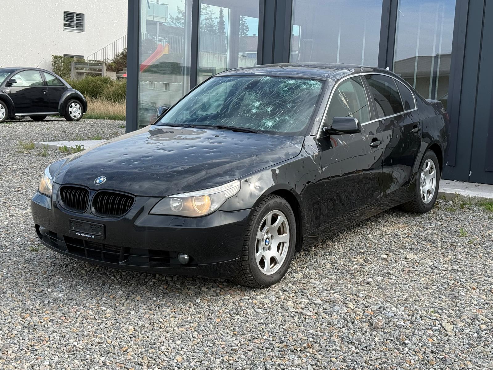 BMW 525d *HAGELSCHADEN* **Jetzt nur noch CHF 1'900.- statt CHF 3'900.-**-image-0