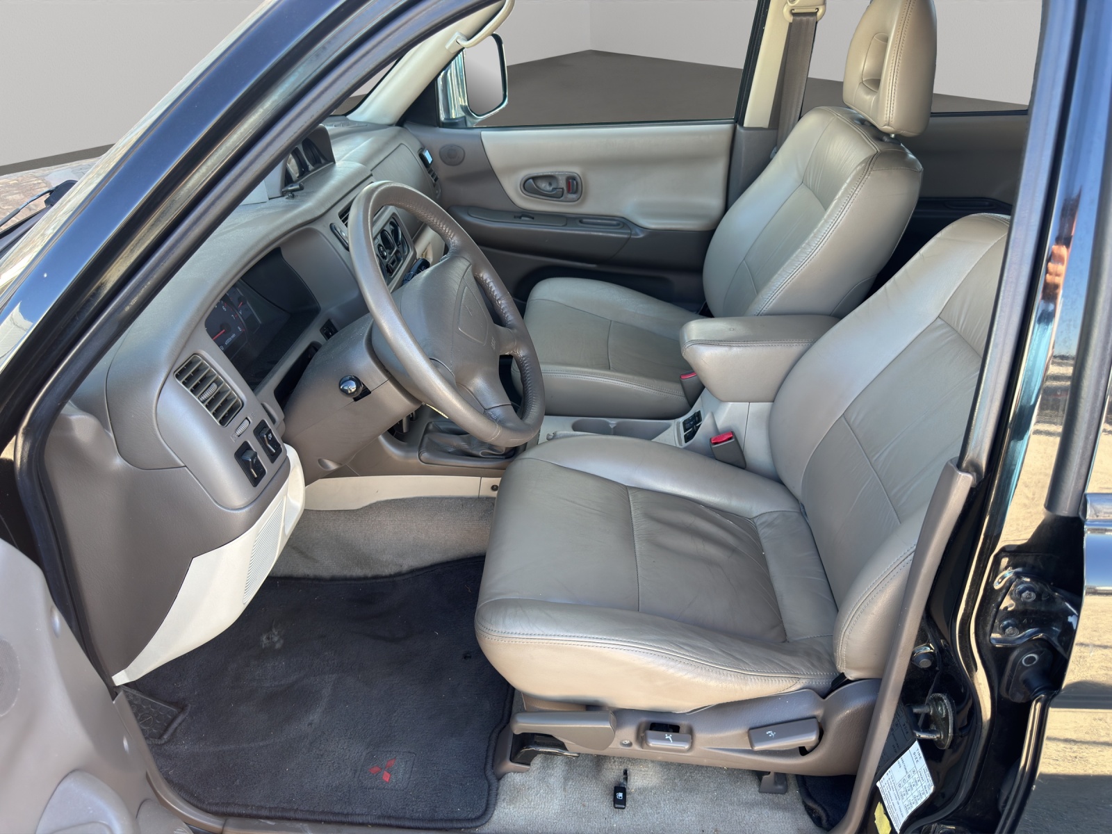 MITSUBISHI Pajero Sport 3.0 GLS-image-11