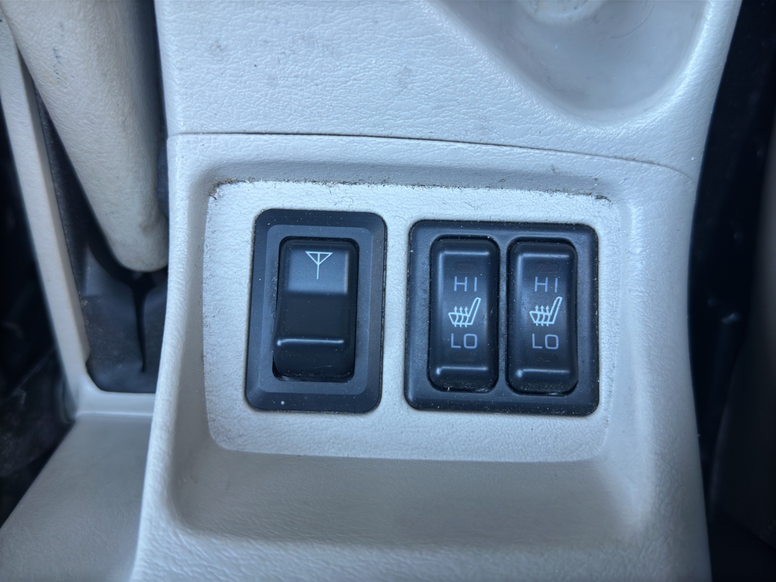 MITSUBISHI Pajero Sport 3.0 GLS-image-20