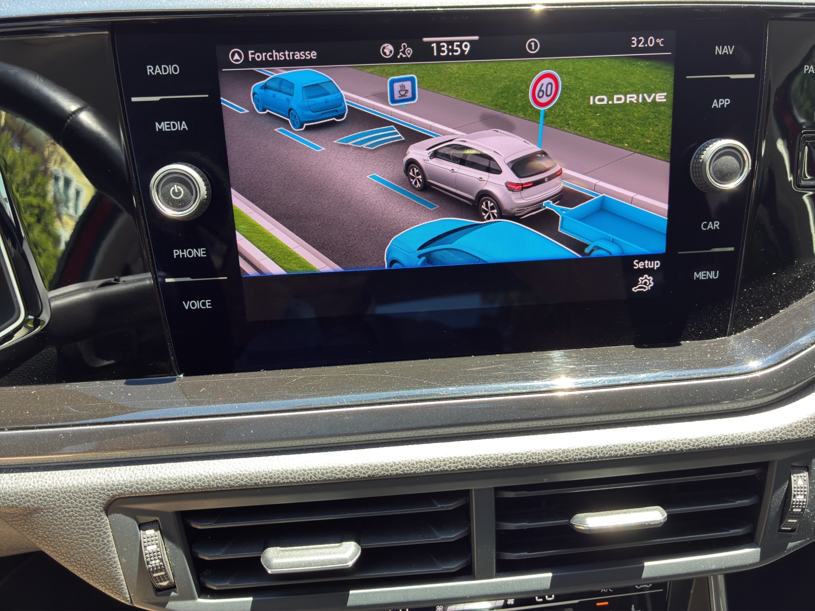 VW Taigo 1.0 TSI Style DSG-image-17