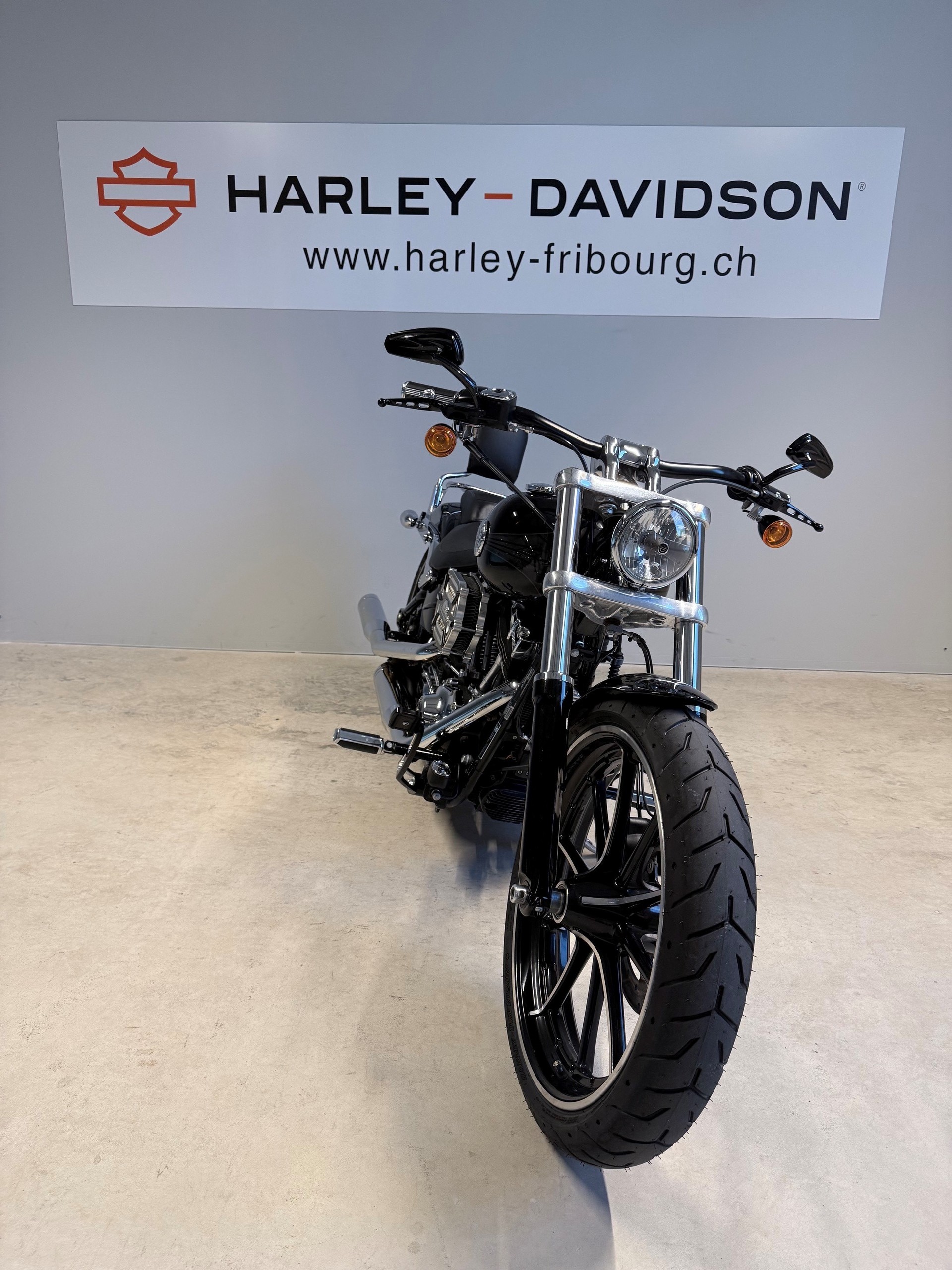 HARLEY-DAVIDSON FXSB Breakout 103 ABS-showroom-element-2