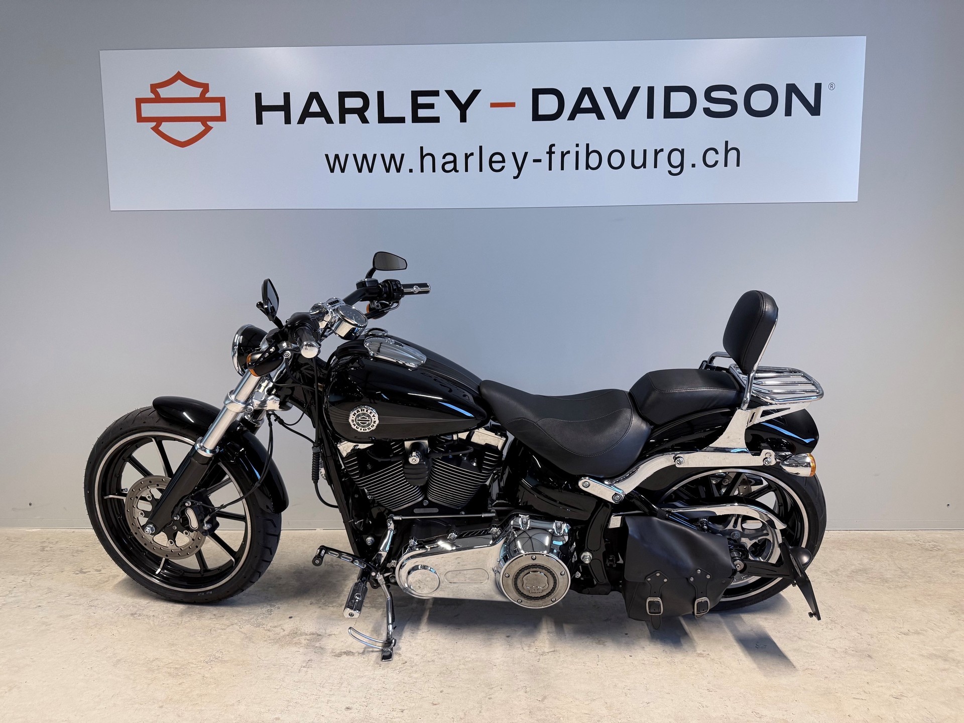HARLEY-DAVIDSON FXSB Breakout 103 ABS-showroom-element-3