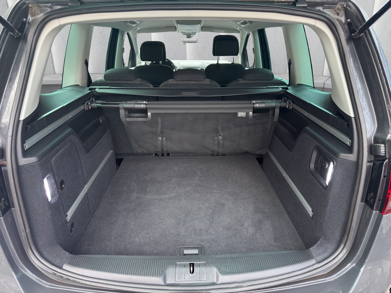 SEAT Alhambra 1.4 TSI Style-image-10