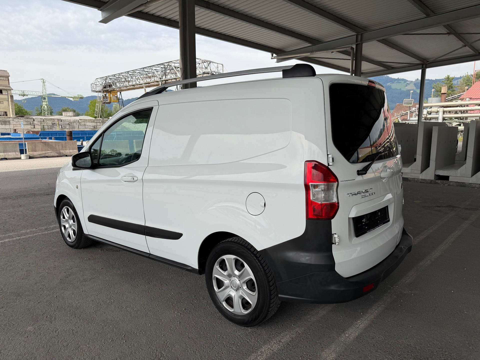 FORD Kasten-image-3