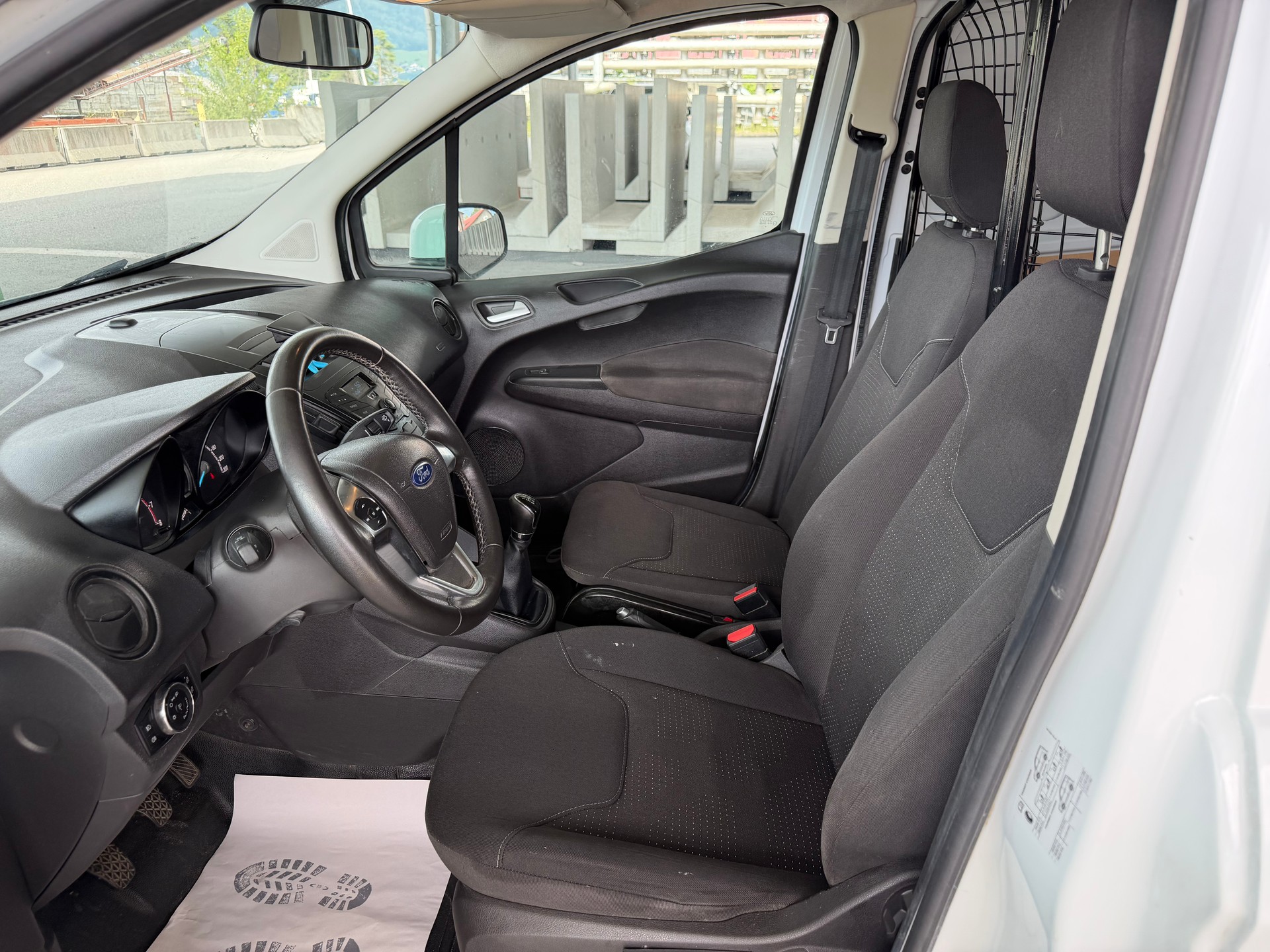 FORD Kasten-image-15
