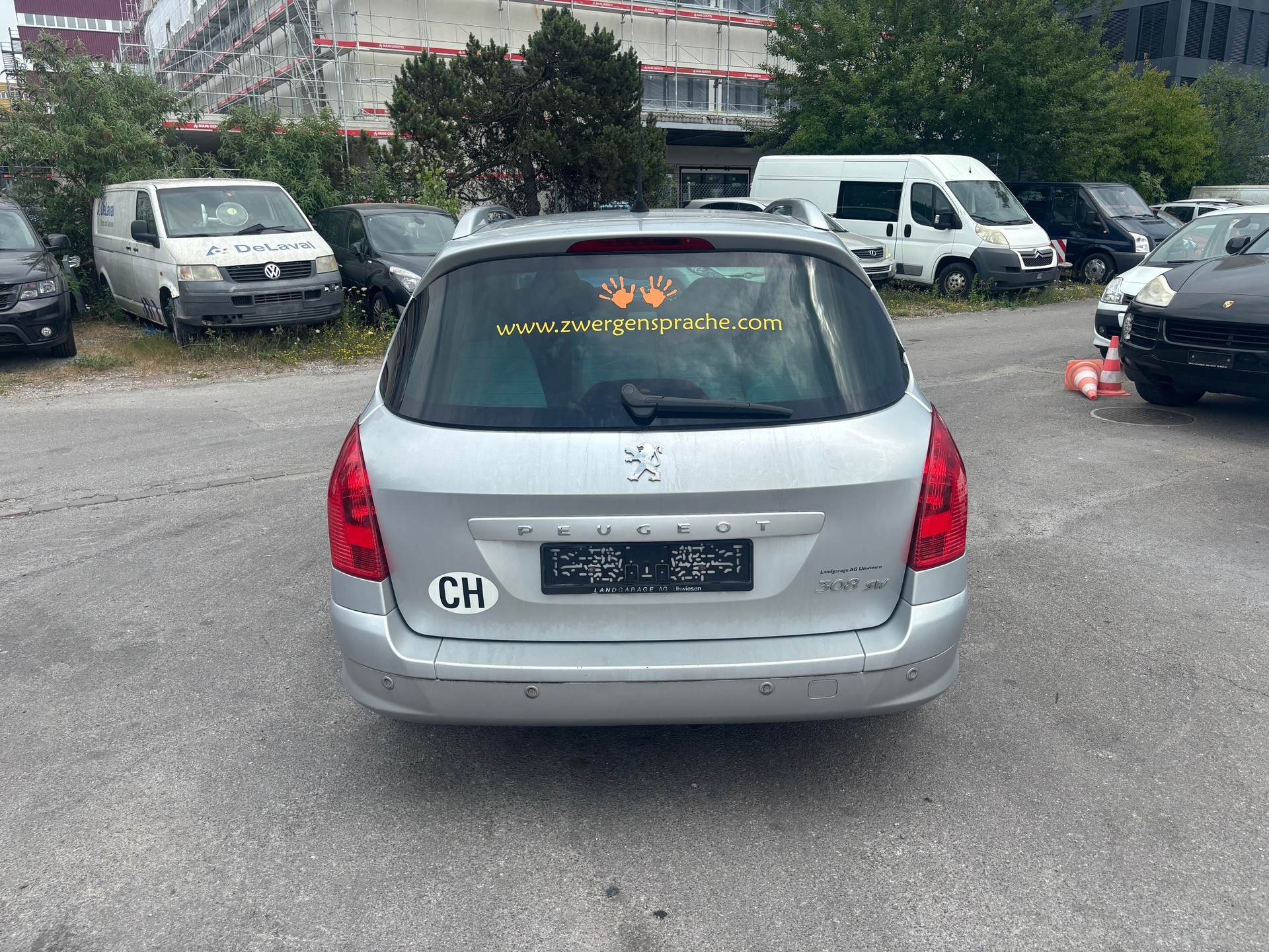 PEUGEOT 308 SW 2.0 HDI Sport Pack Automatic-image-3