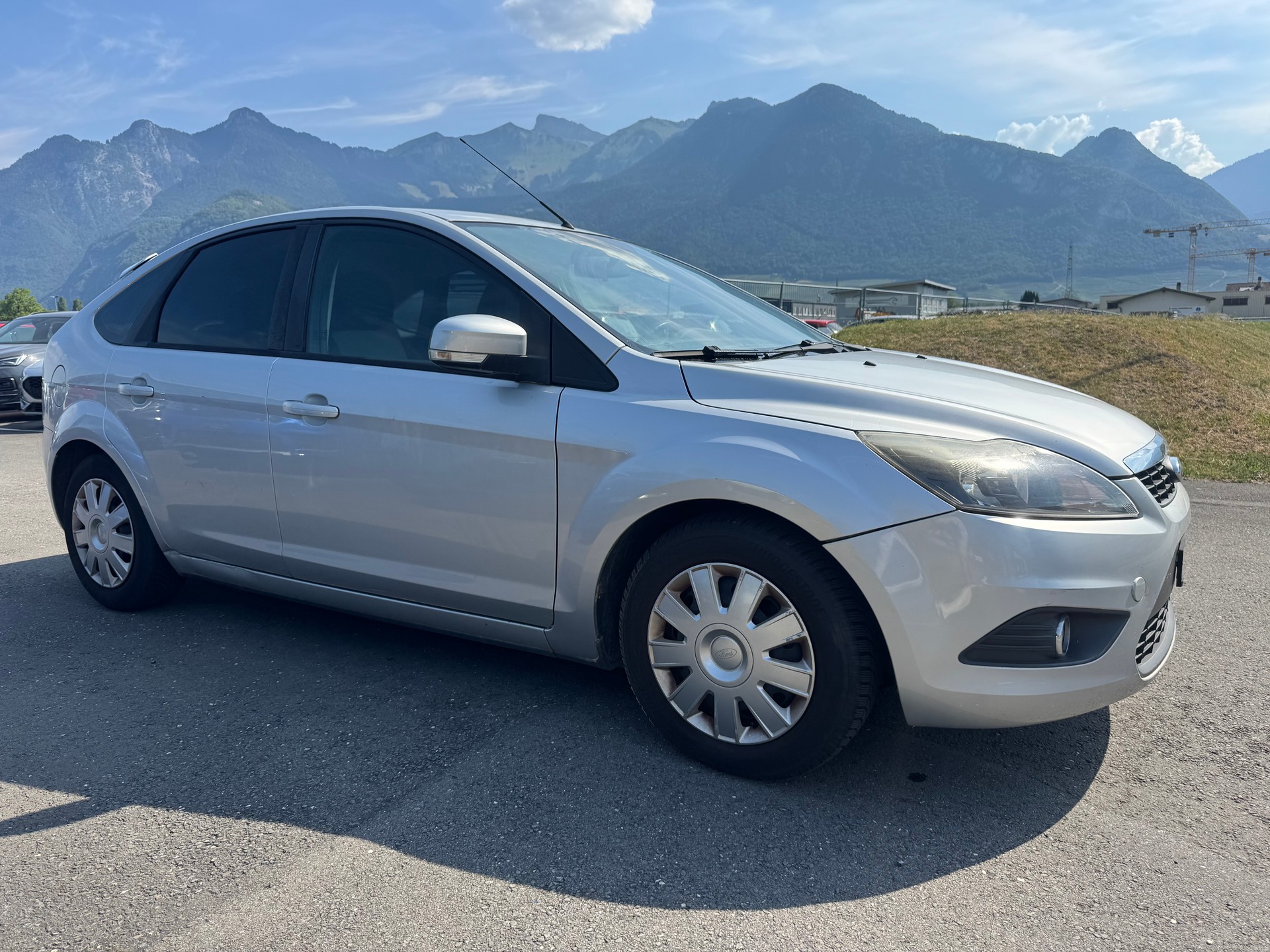 FORD Focus 1.6i Ambiente-image-4