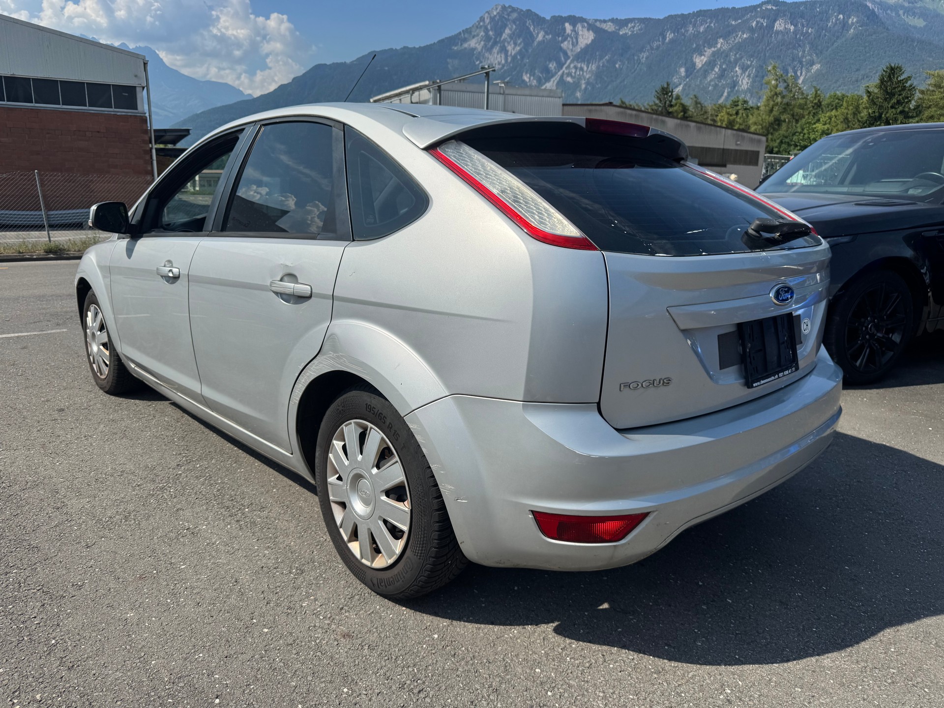 FORD Focus 1.6i Ambiente-image-7