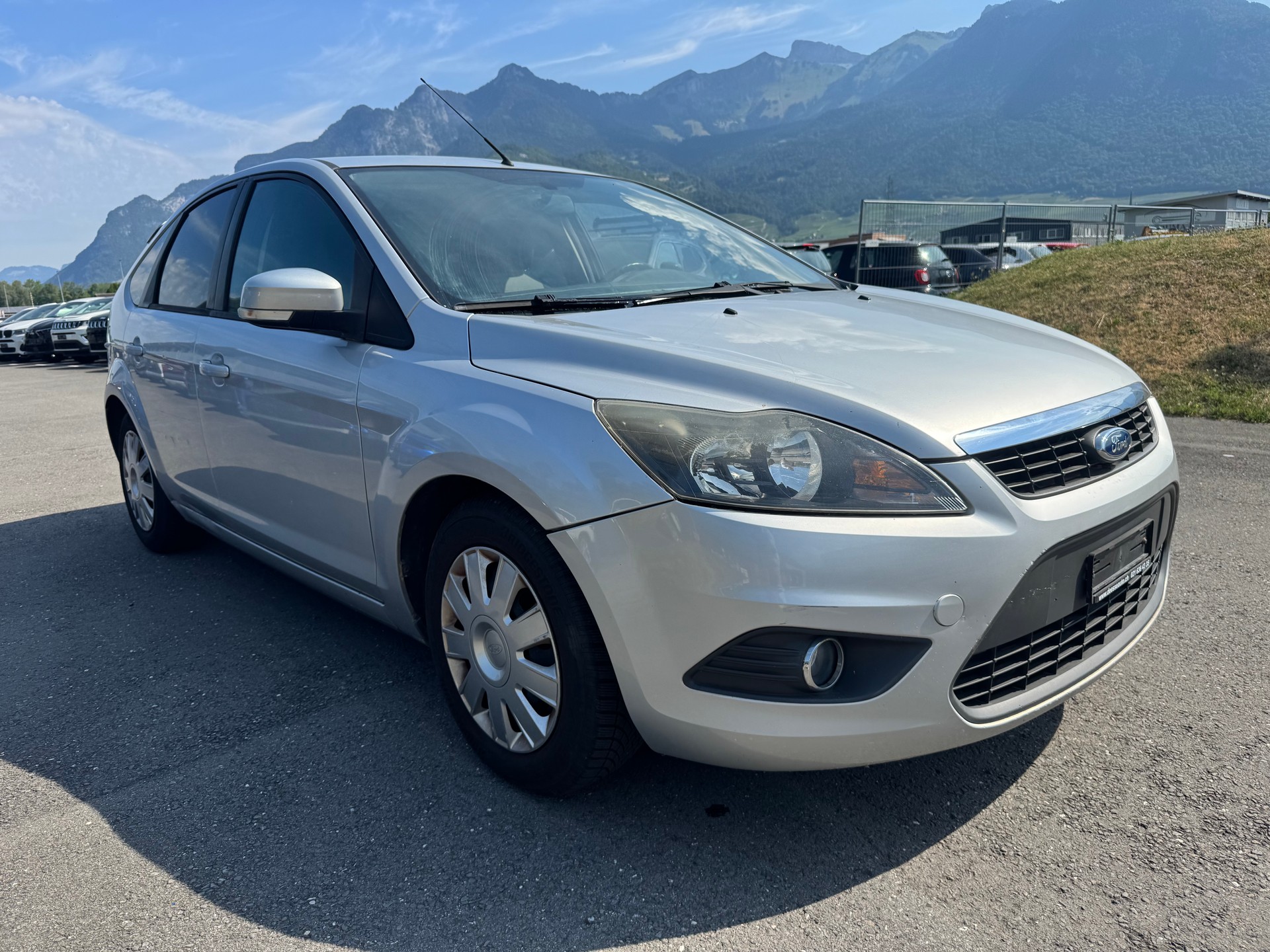FORD Focus 1.6i Ambiente-showroom-element-3