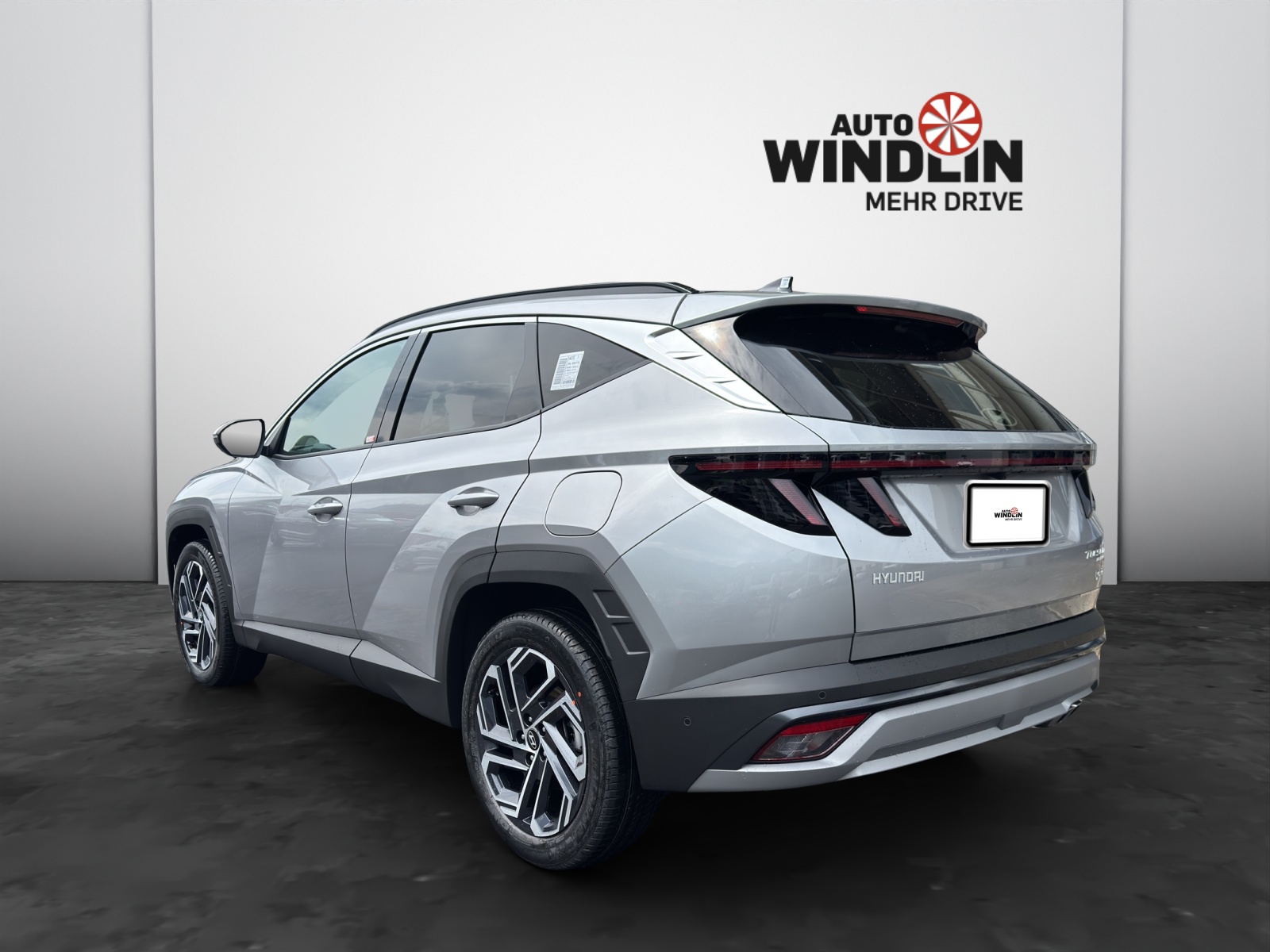 HYUNDAI Tucson 1.6 T-GDi HEV Vertex Swiss Edition 4WD MY27-image-2