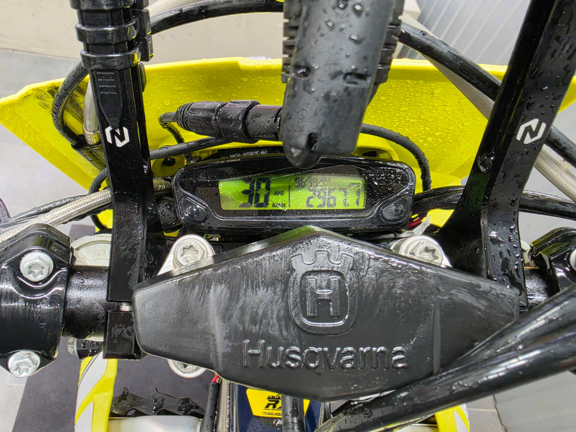 HUSQVARNA FE 350-image-6