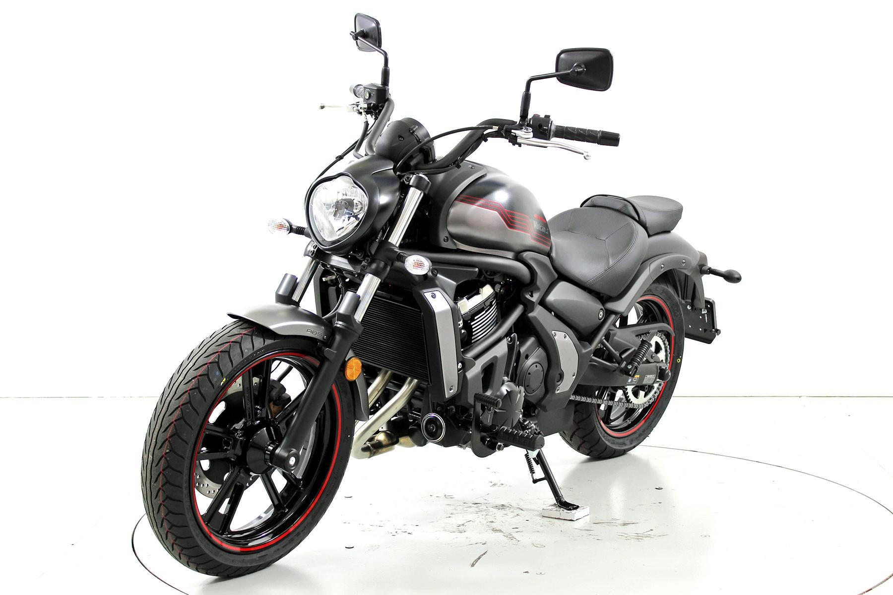 KAWASAKI Vulcan S ABS-showroom-element-2