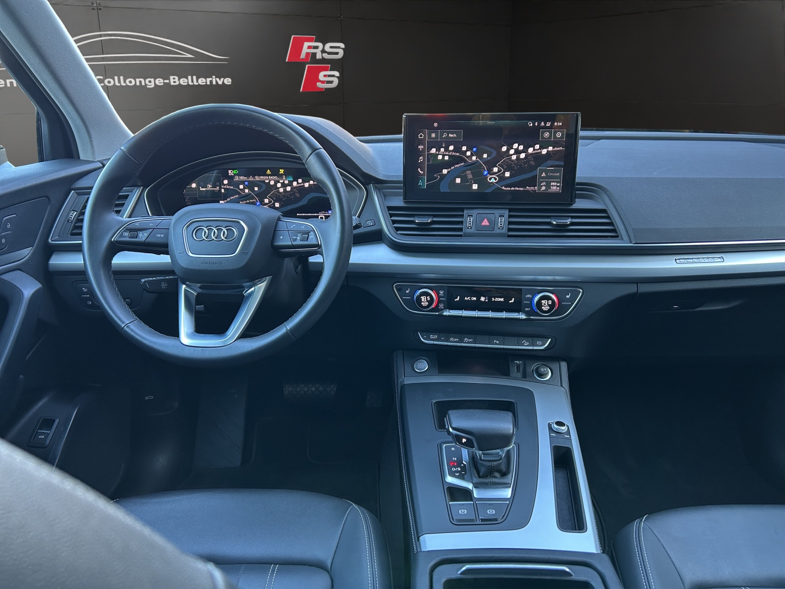 AUDI Q5 45 TFSI S-line quattro S-tronic-image-11