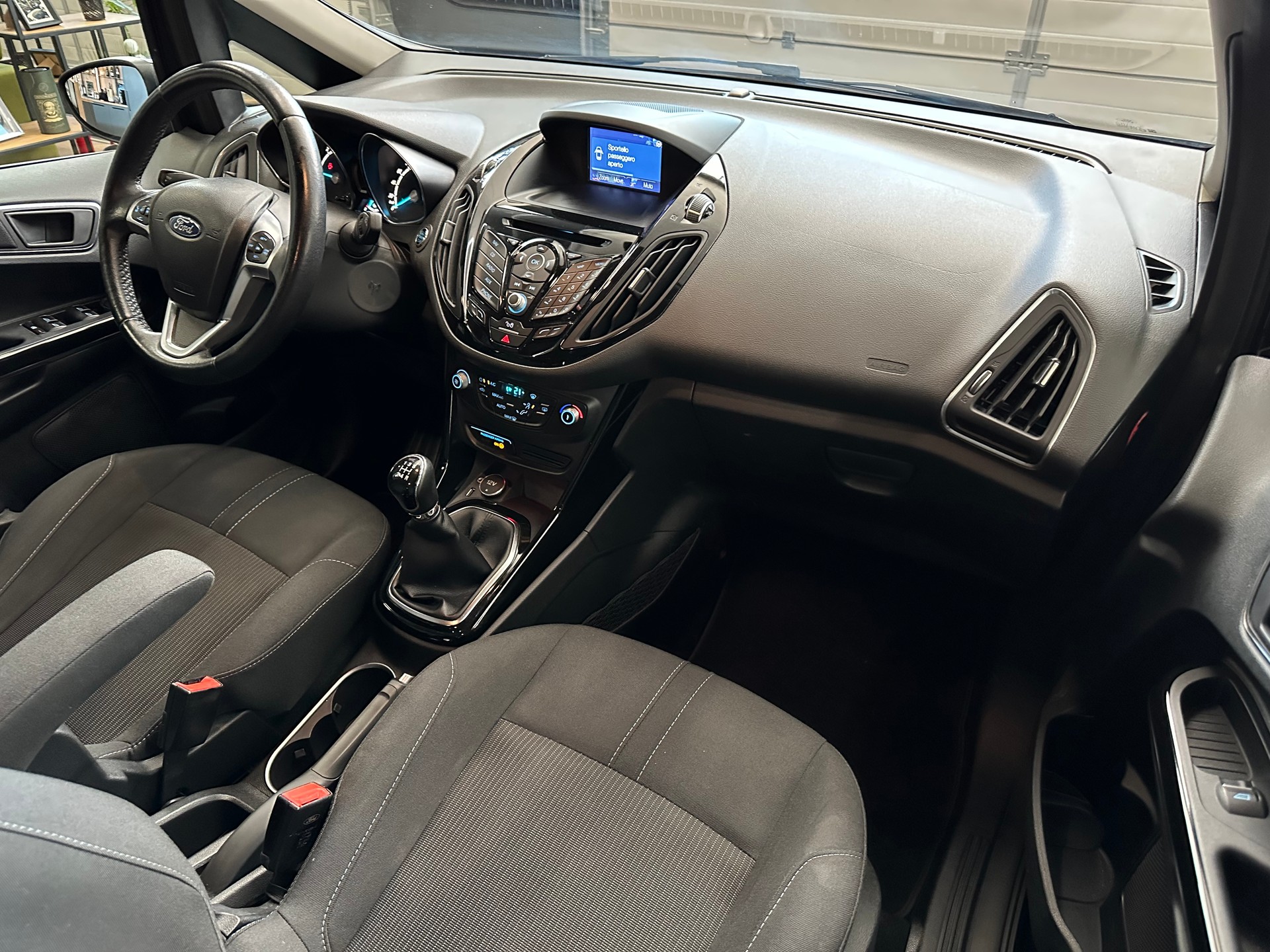 FORD B-Max 1.5 TDCi Trend-image-10