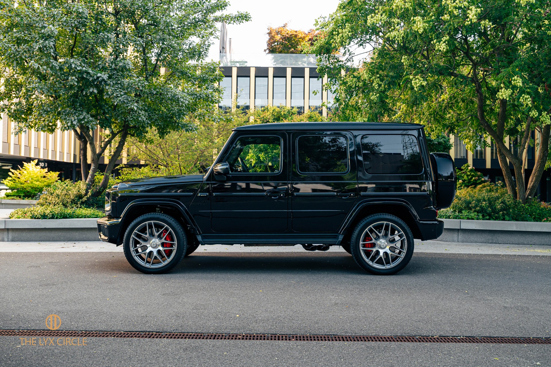 MERCEDES-BENZ G 63 AMG / FACELIFT-image-3