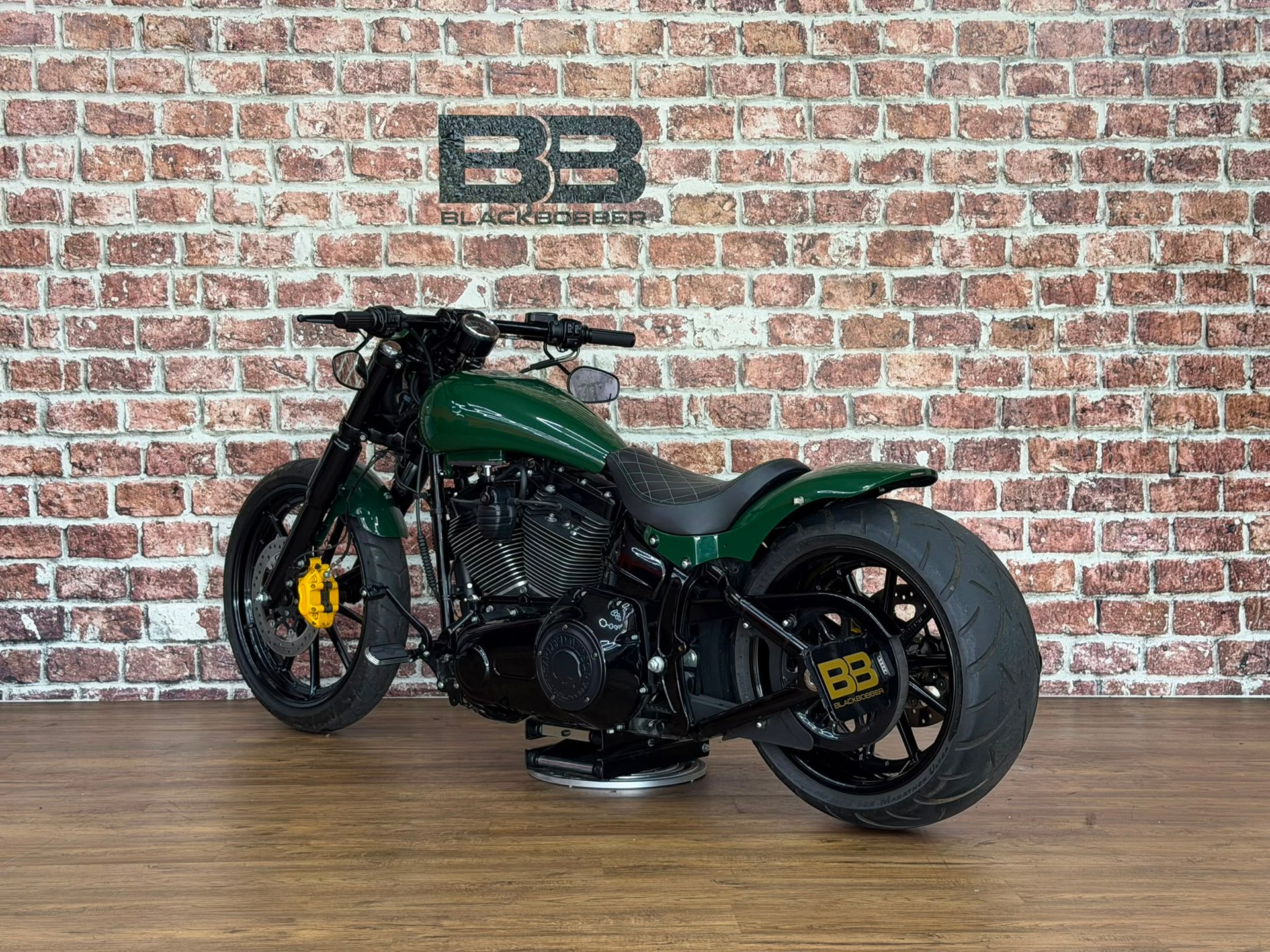 HARLEY-DAVIDSON FXSB Breakout 103 ABS 35kW-showroom-element-3