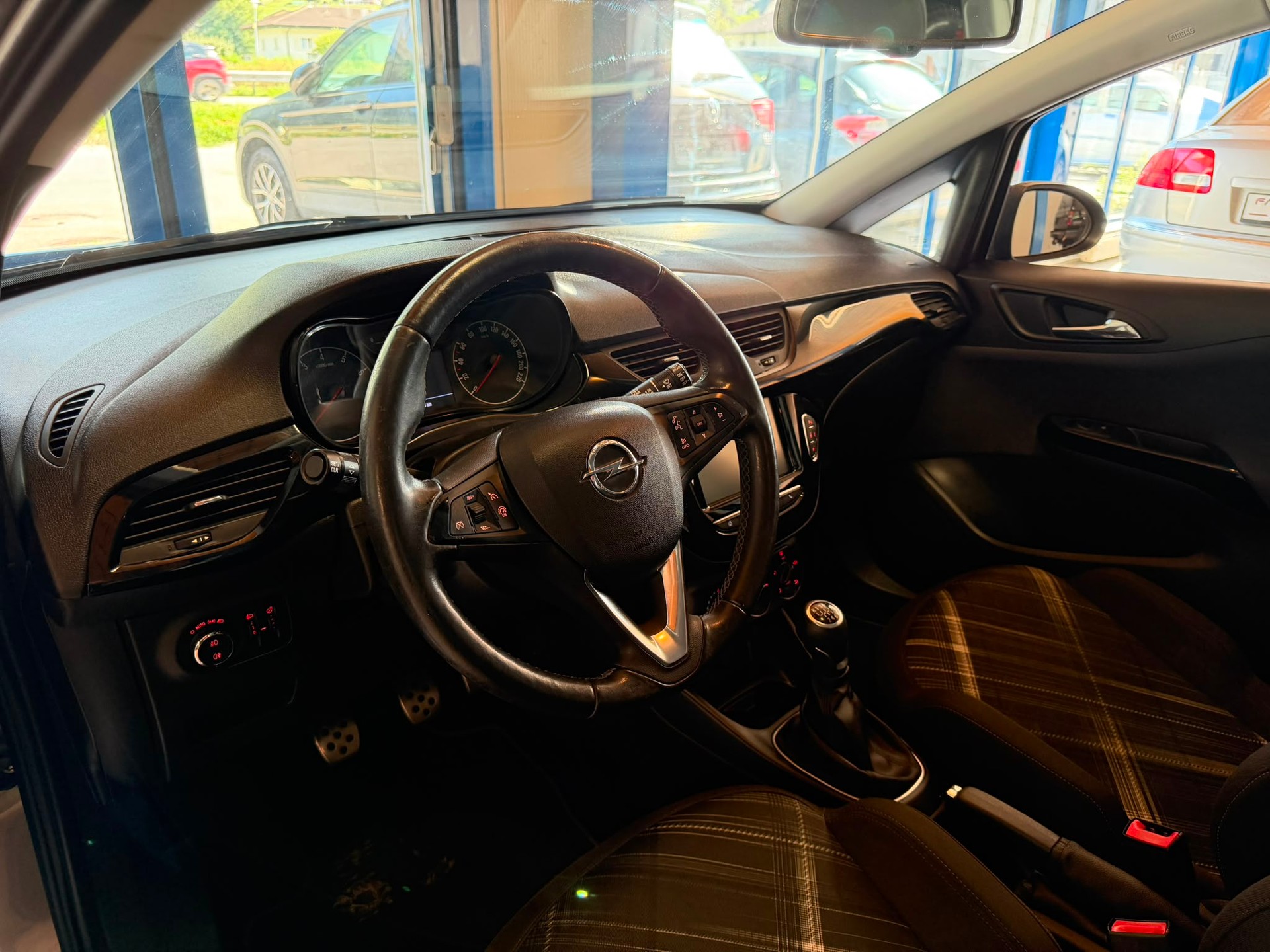 OPEL Corsa 1.0 T EcoFLEX Cosmo-image-11