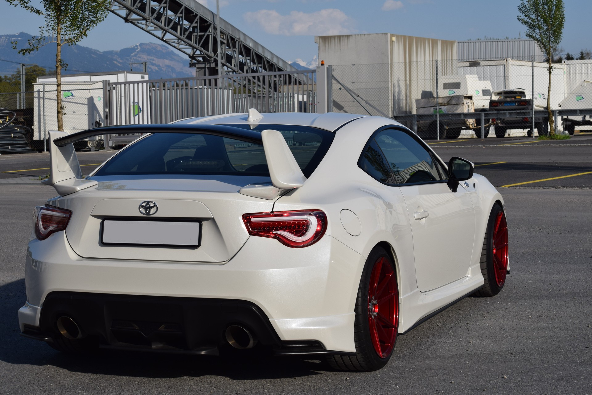 TOYOTA GT86 2.0 D-4S Sport-image-2