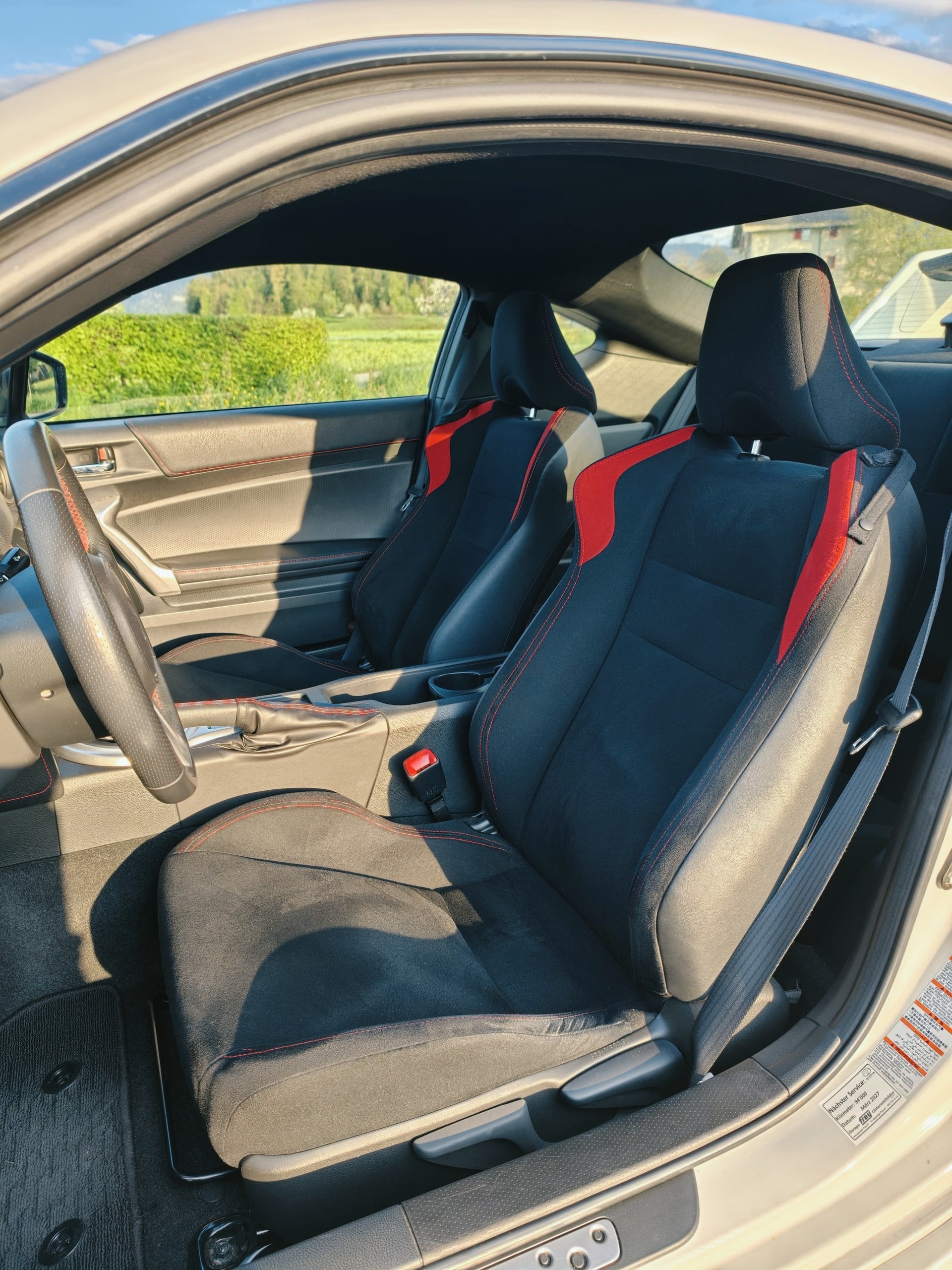 TOYOTA GT86 2.0 D-4S Sport-image-14