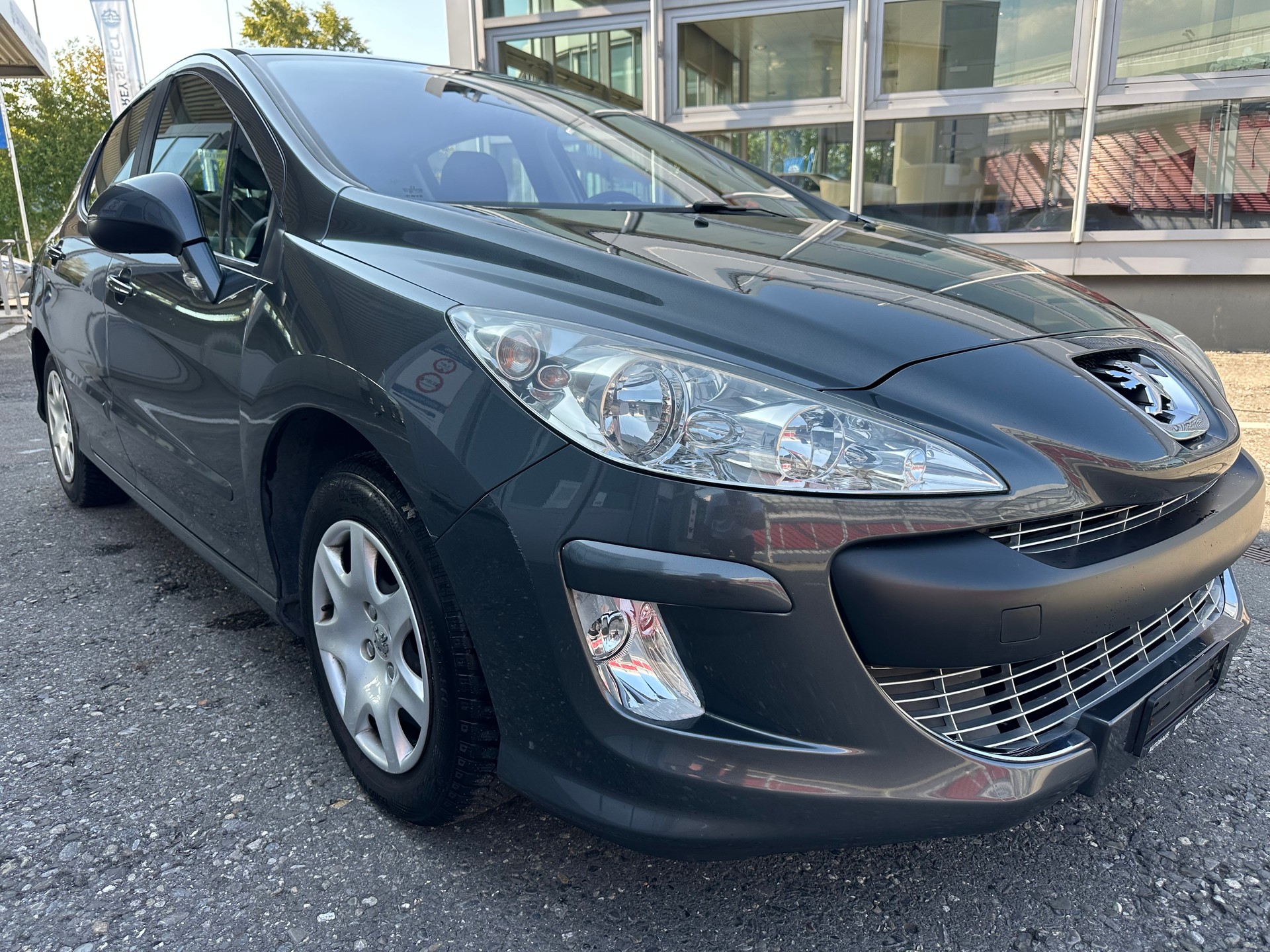 PEUGEOT 308 1.6 16V VTI Sport-image-0