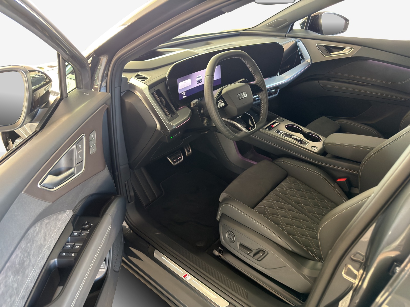AUDI Q4 Sportback e-tron quattro performance Swiss Ski-image-7