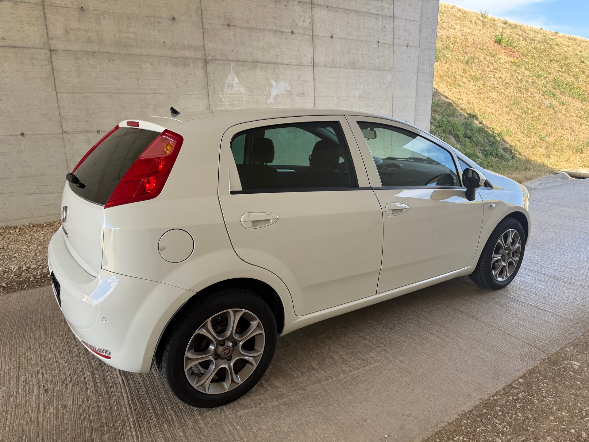FIAT Punto 0.9 Twinair Young-image-4