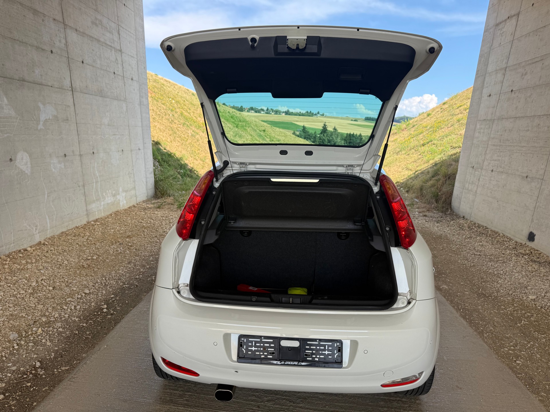 FIAT Punto 0.9 Twinair Young-image-8