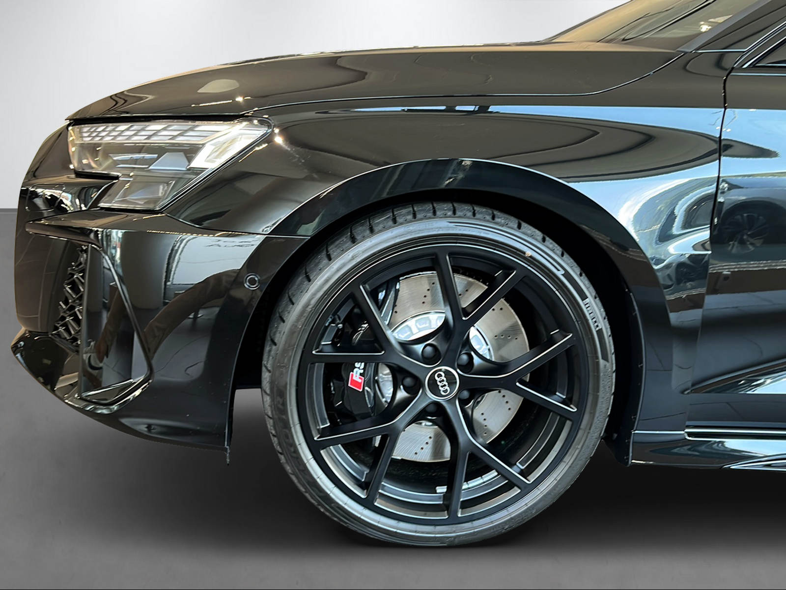 AUDI RS 3 SB quattro S tronic 2500ccm 400PS/294kW 5 Zylinder TFSI Benzin-image-4