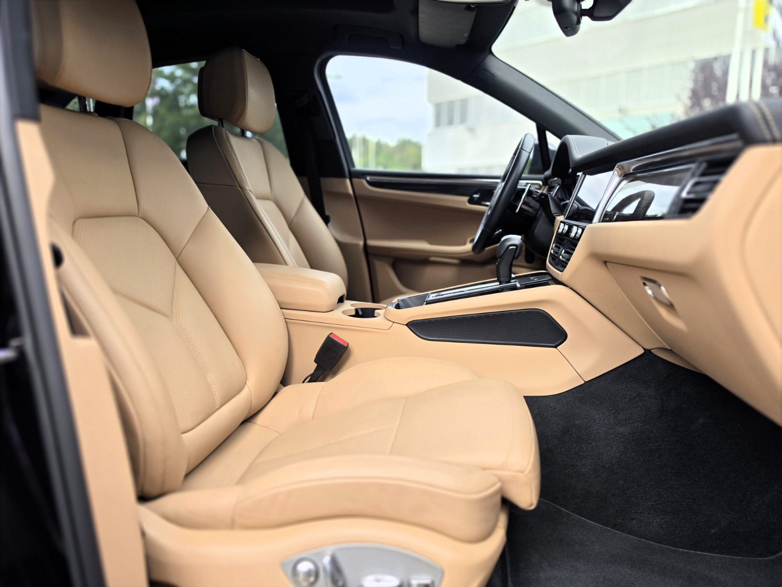 PORSCHE Macan PDK-image-14