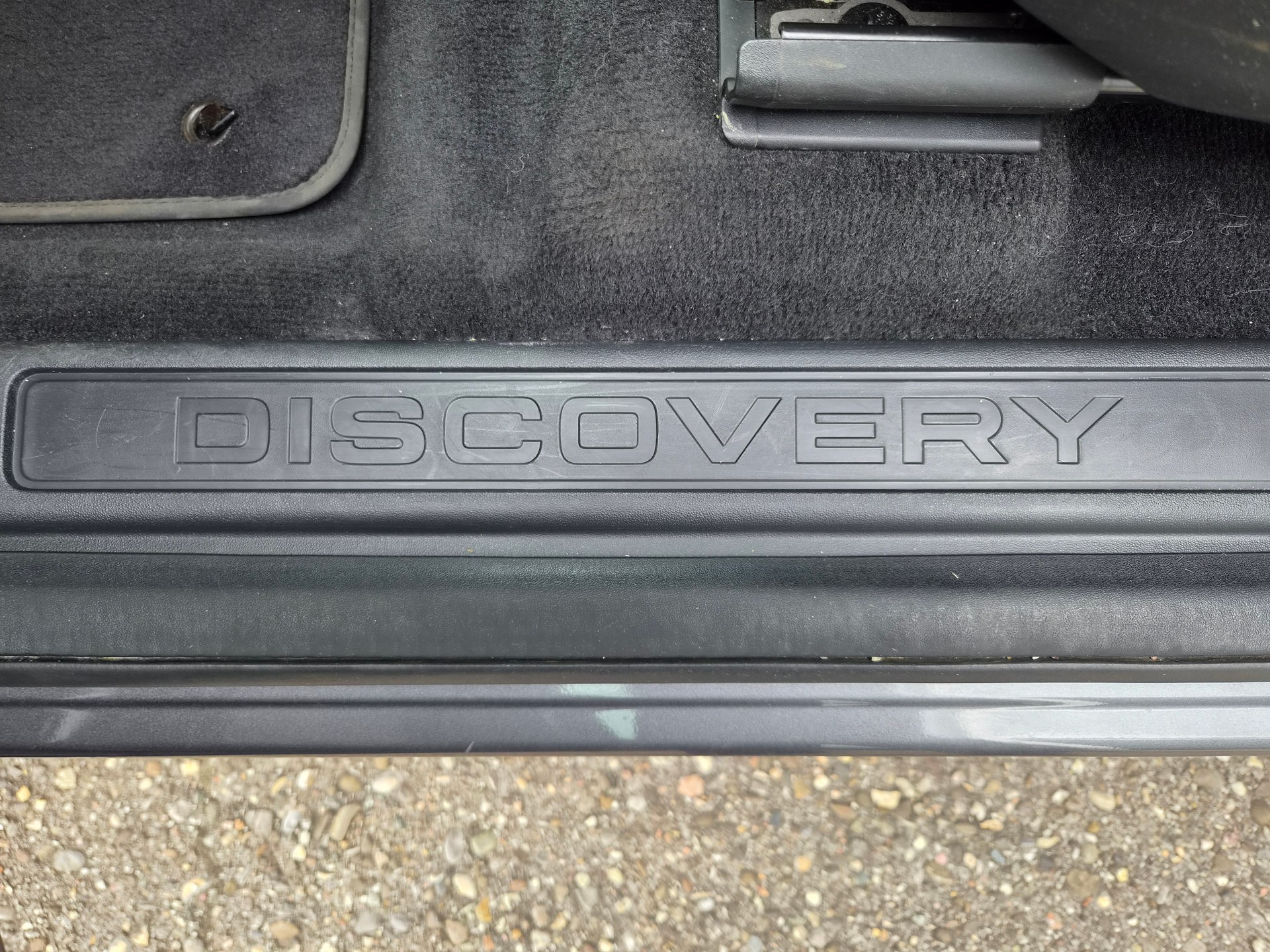 LAND ROVER Discovery Sport 2.0 TD4 HSE Luxury AT9 Ausführung 7 Sitzplätze-image-24