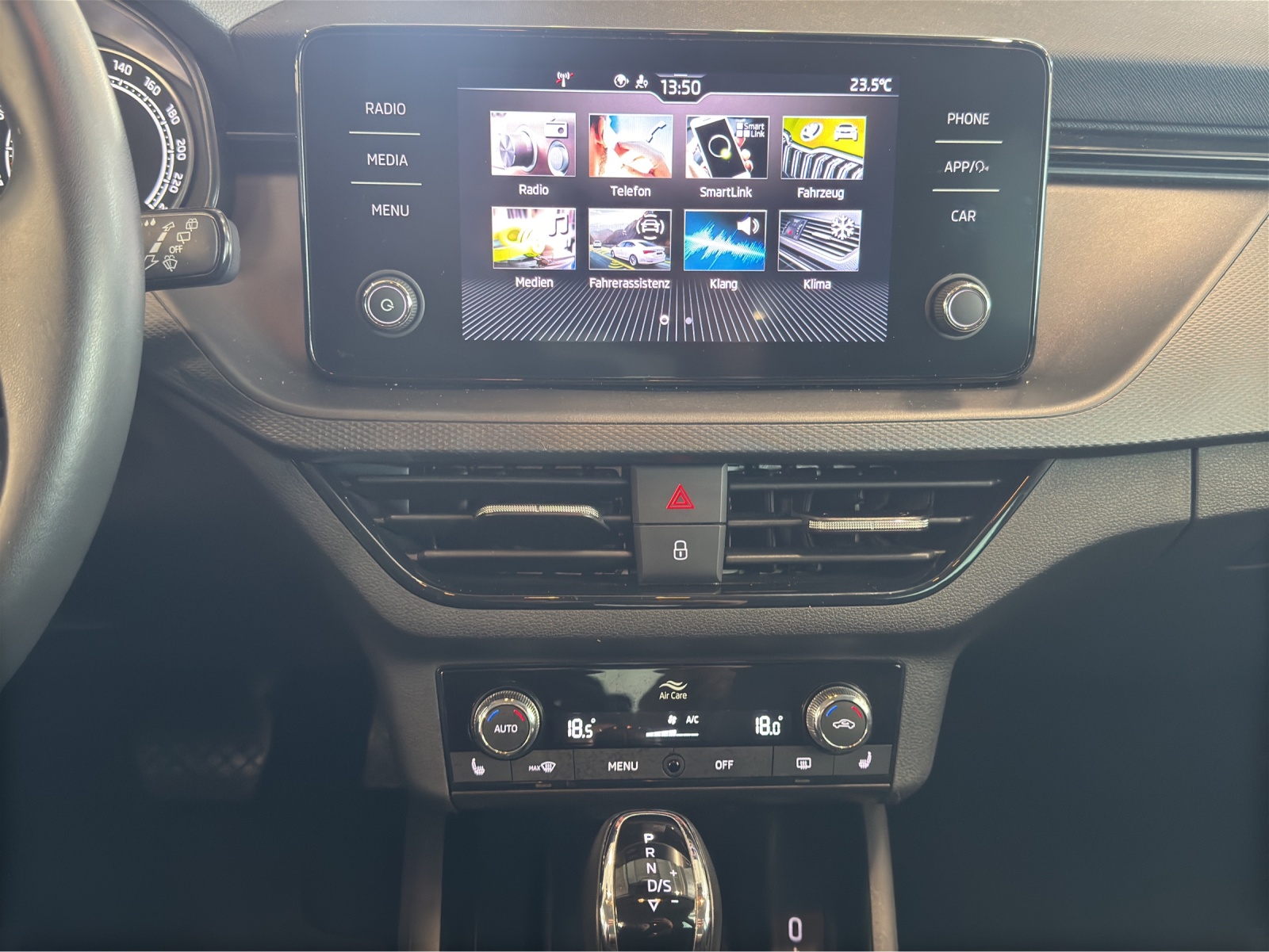 SKODA Kamiq 1.0 TSI Ambition DSG-image-10