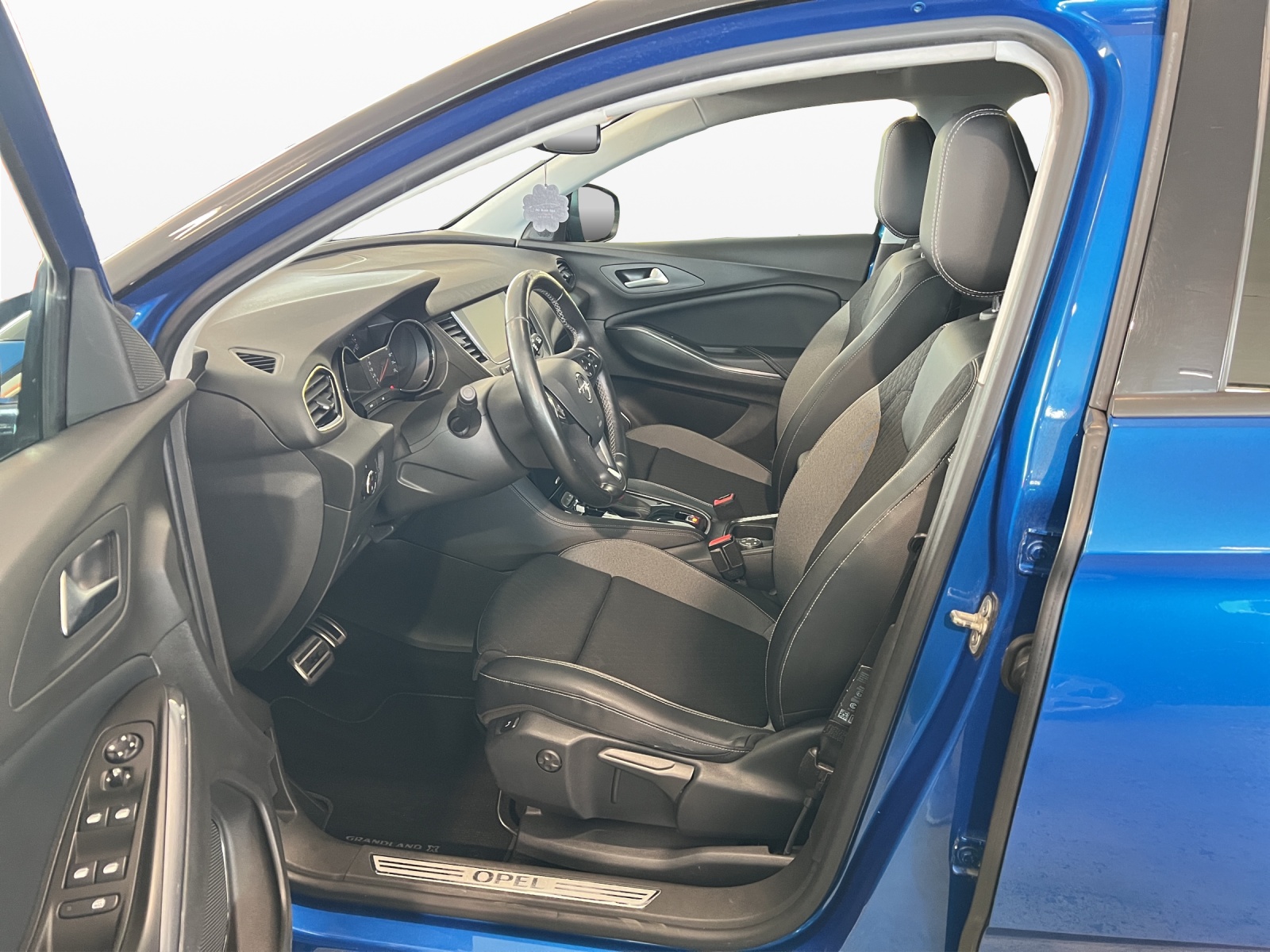OPEL Grandland X 2.0CDTi Ultimate Automatik-image-10