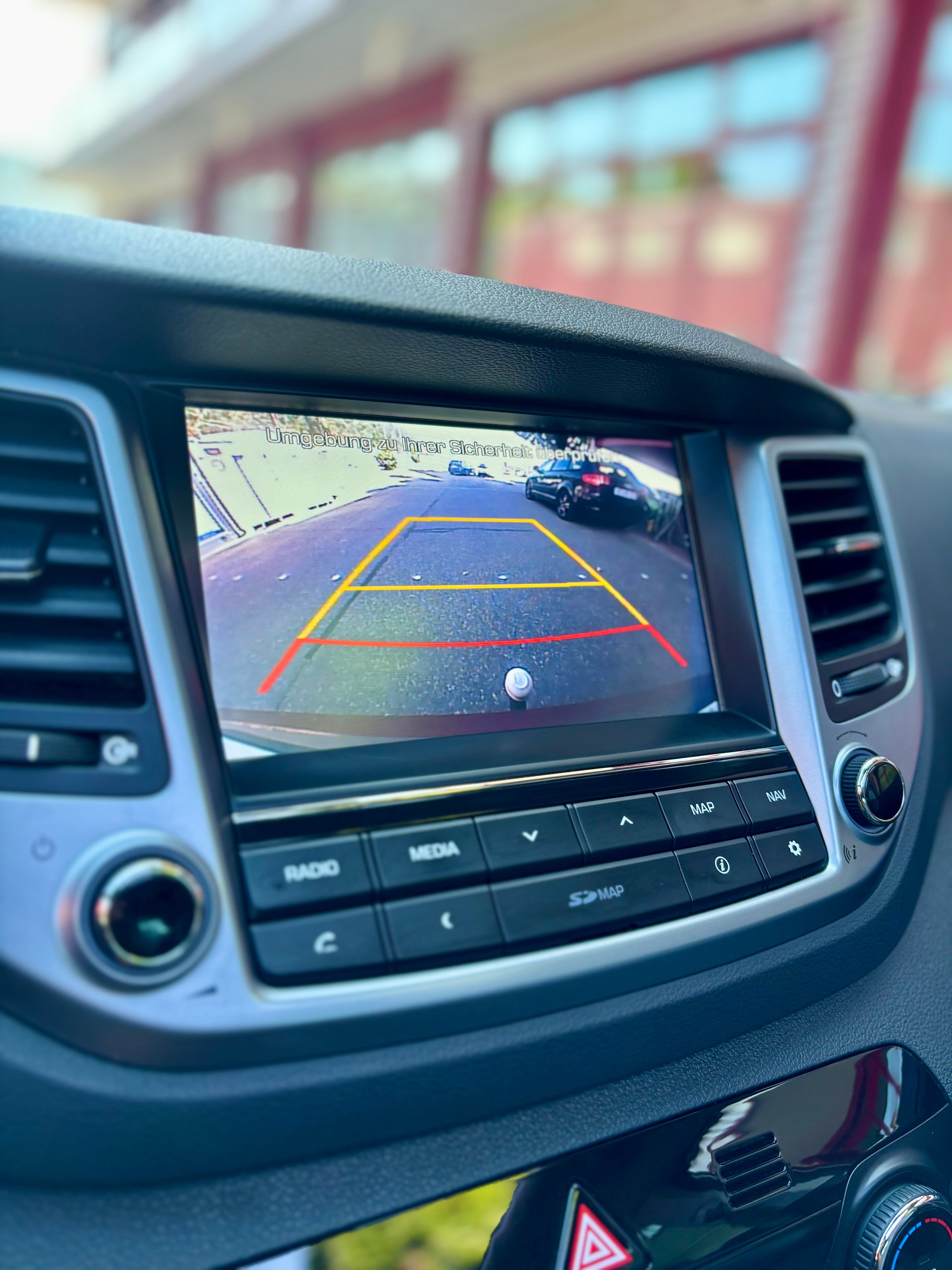 HYUNDAI Tucson 2.0 CRDI Vertex 4WD Automatic - Anhängerkupplung-image-12