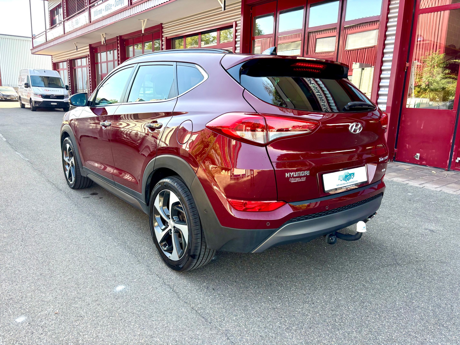 HYUNDAI Tucson 2.0 CRDI Vertex 4WD Automatic - Anhängerkupplung-image-4