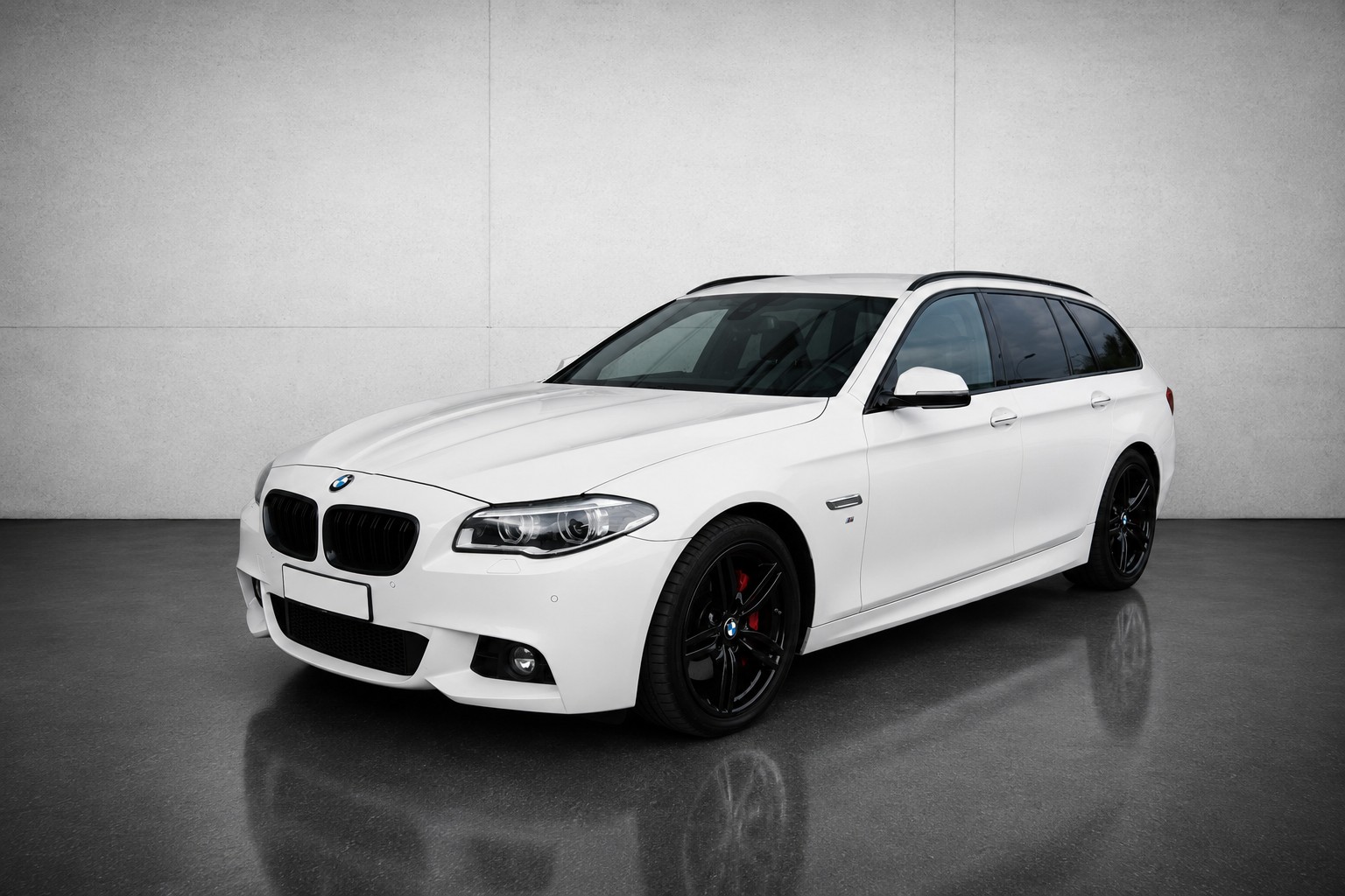 BMW 530d Touring xDrive Steptronic-image-0