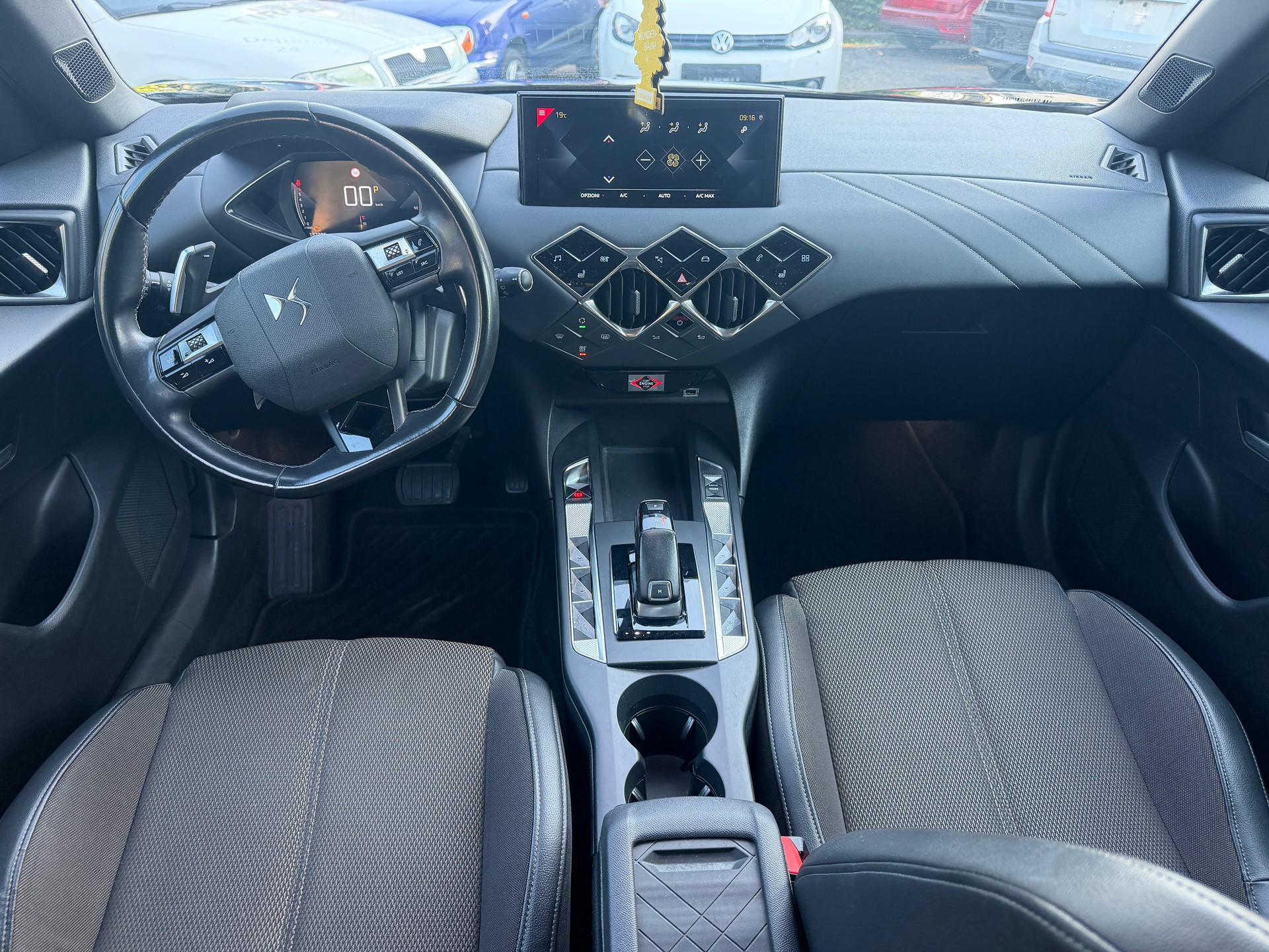 DS AUTOMOBILES DS 3 Crossback 1.2 PureTech Club EAT8-image-8