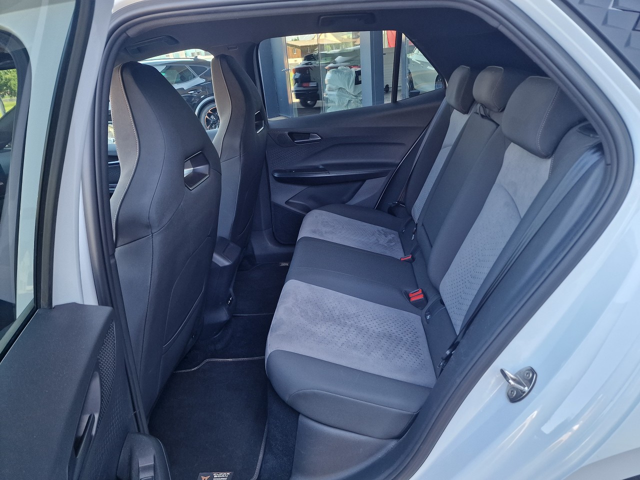 CUPRA Born 58 kWh e-Boost-image-11
