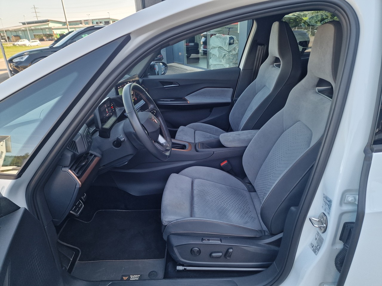 CUPRA Born 58 kWh e-Boost-image-9
