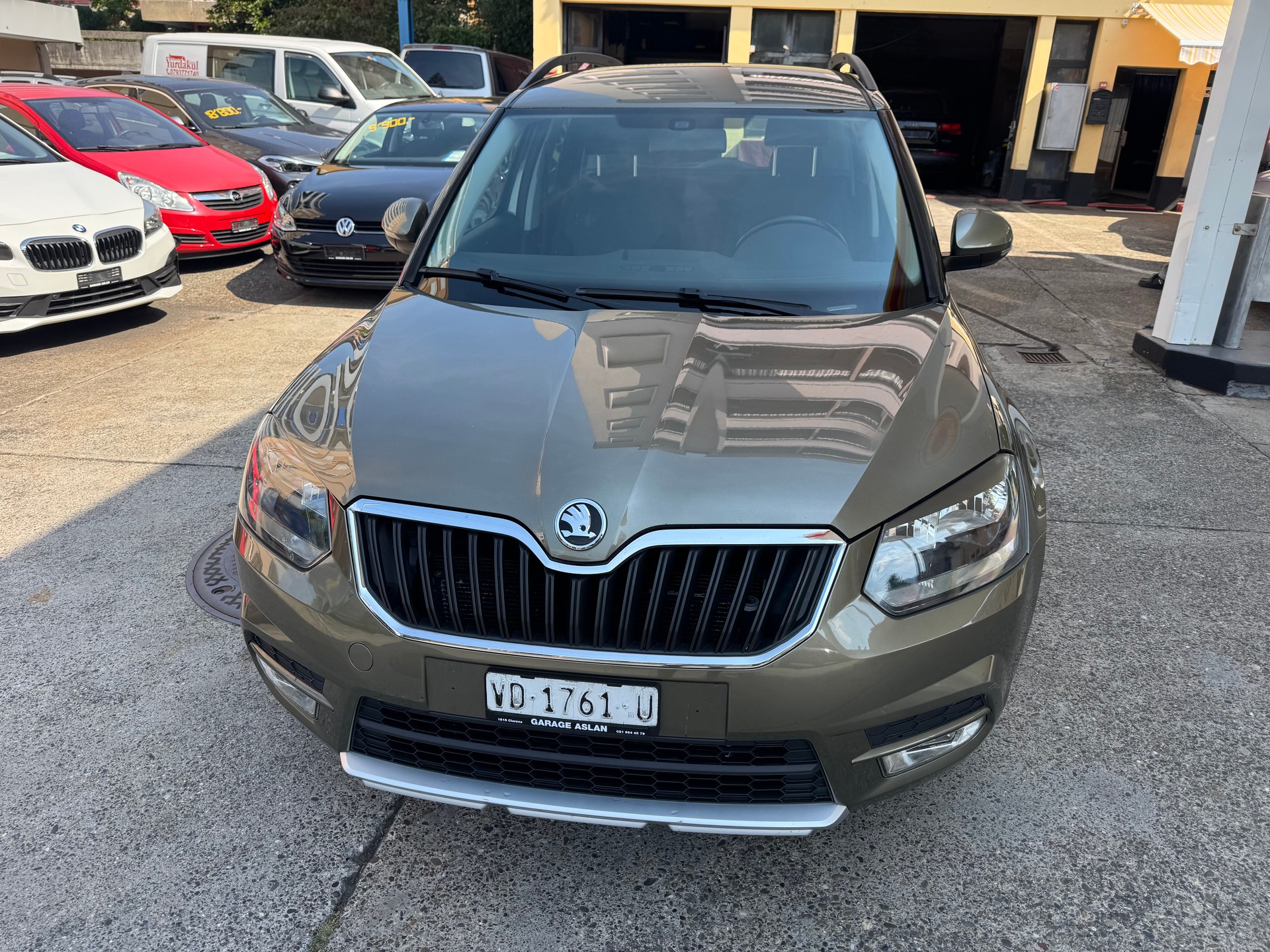 SKODA Yeti 1.2 TSI Ambition 4x2 DSG-image-5