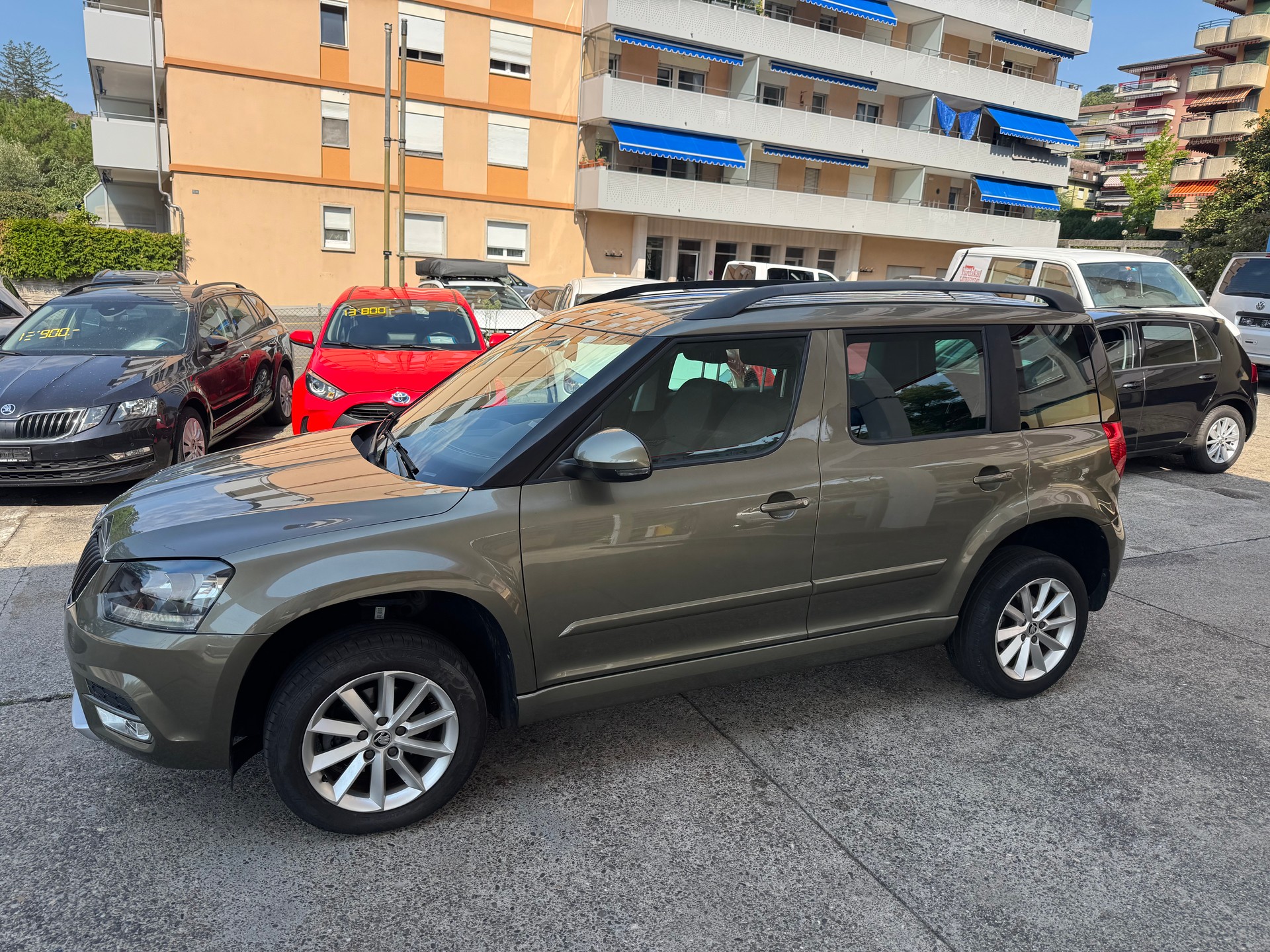 SKODA Yeti 1.2 TSI Ambition 4x2 DSG-image-0