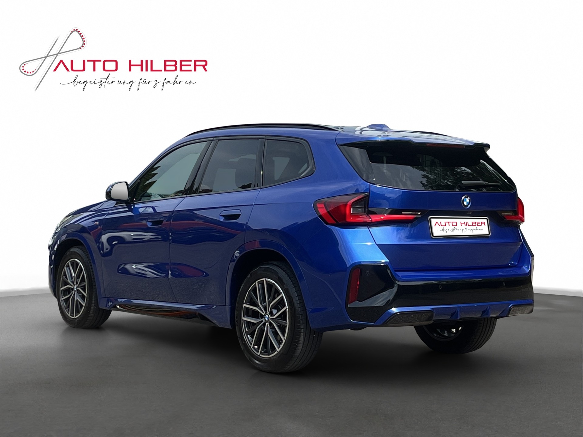 BMW X1 xDrive 20d 48V M Sport *MEGA AUSTATTUNG/HarmanKardon/DrivingAssitantPro/360°Cam*-image-4