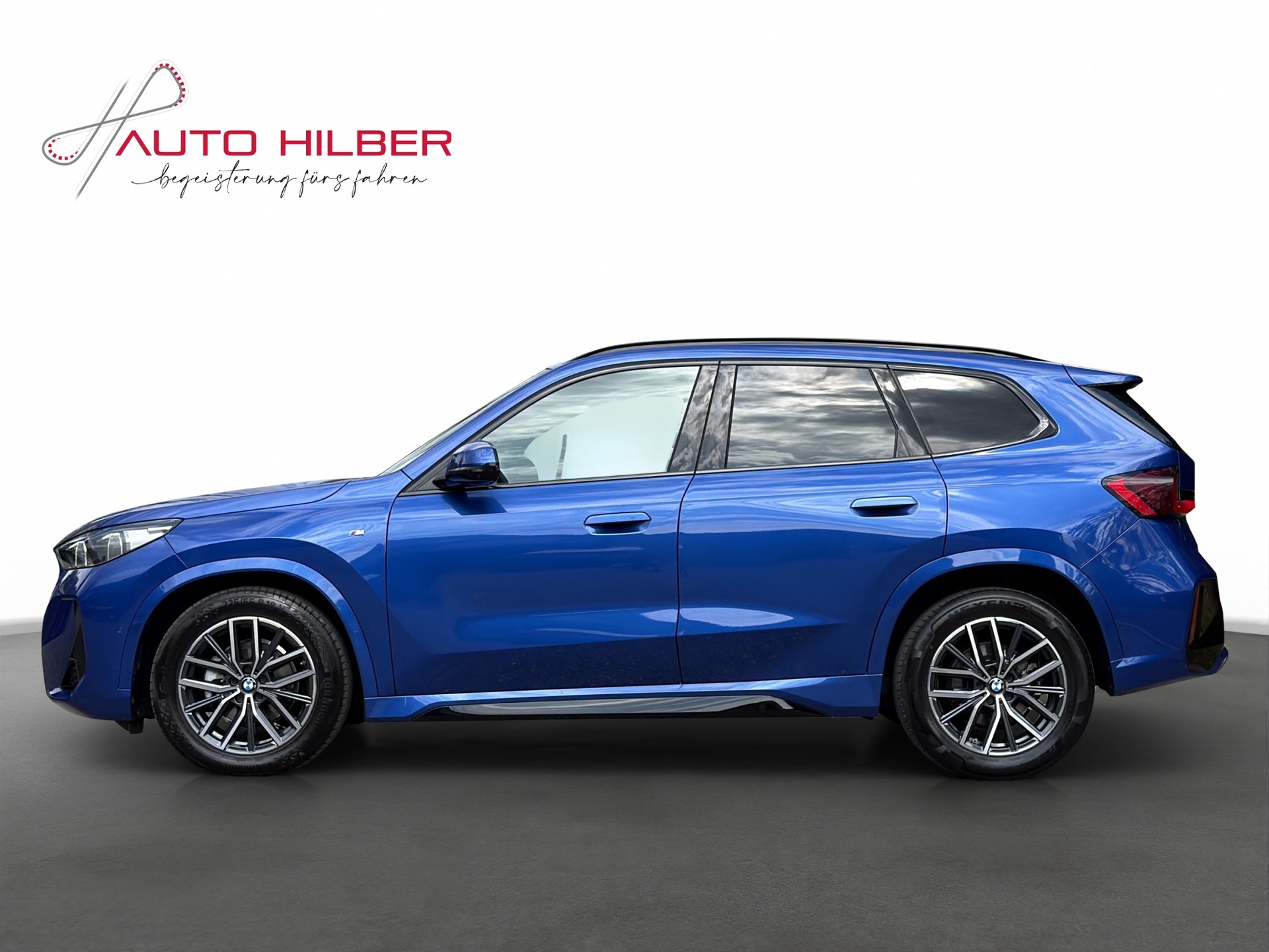 BMW X1 xDrive 20d 48V M Sport *MEGA AUSTATTUNG/HarmanKardon/DrivingAssitantPro/360°Cam*-image-2