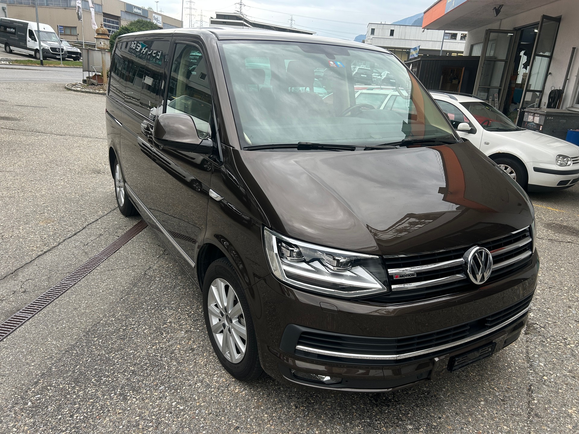 VW T6 Multivan 2.0 Bi-TDI Highline Liberty 4Mot. DSG-image-7