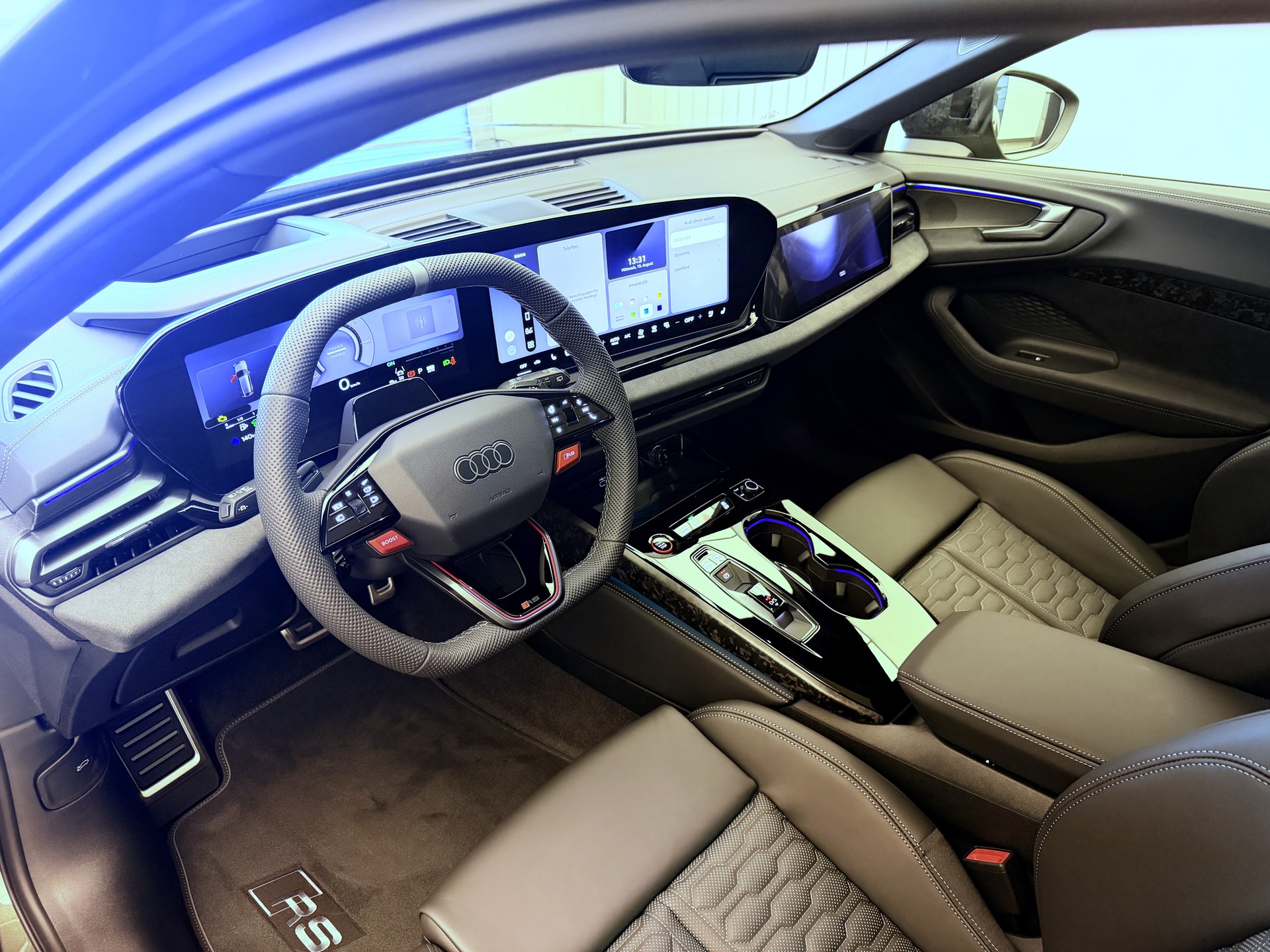 AUDI RS 5 Avant TFSI 470 kW Tiptronic quattro-image-8