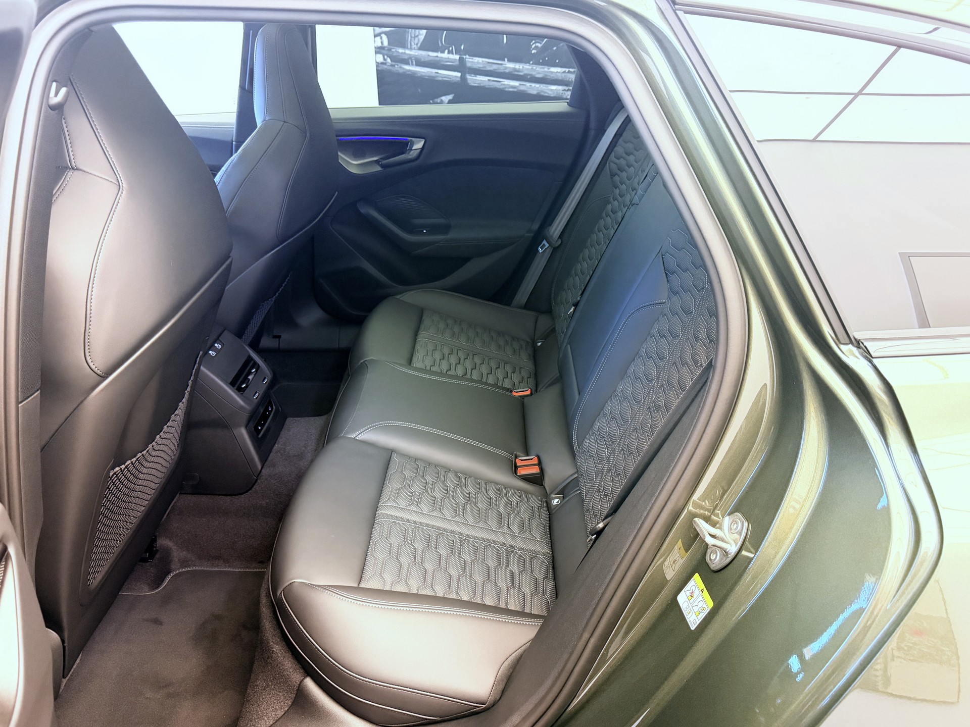 AUDI RS 5 Avant TFSI 470 kW Tiptronic quattro-image-19