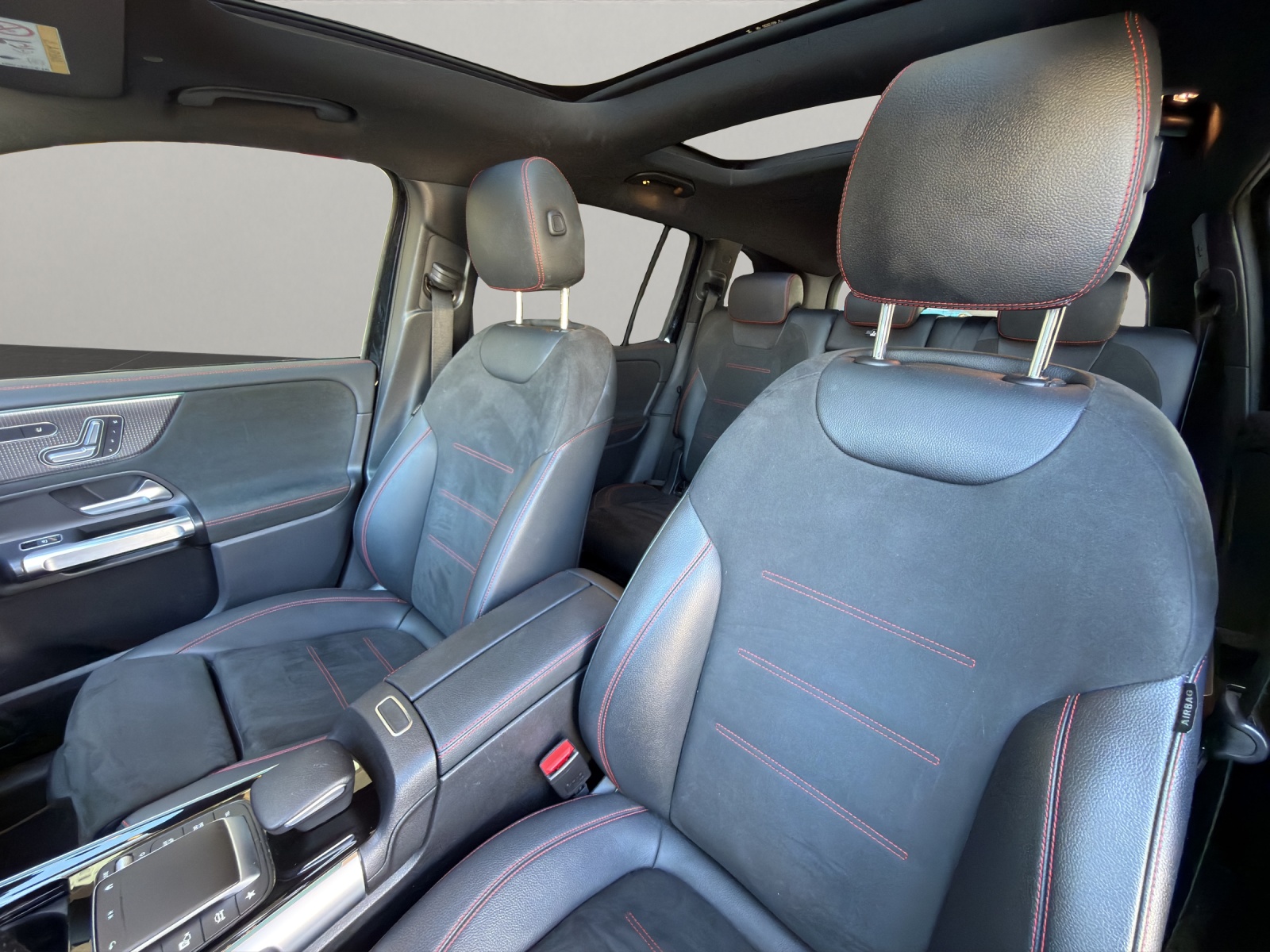 MERCEDES-BENZ EQB 350 AMG Line 4matic-image-15