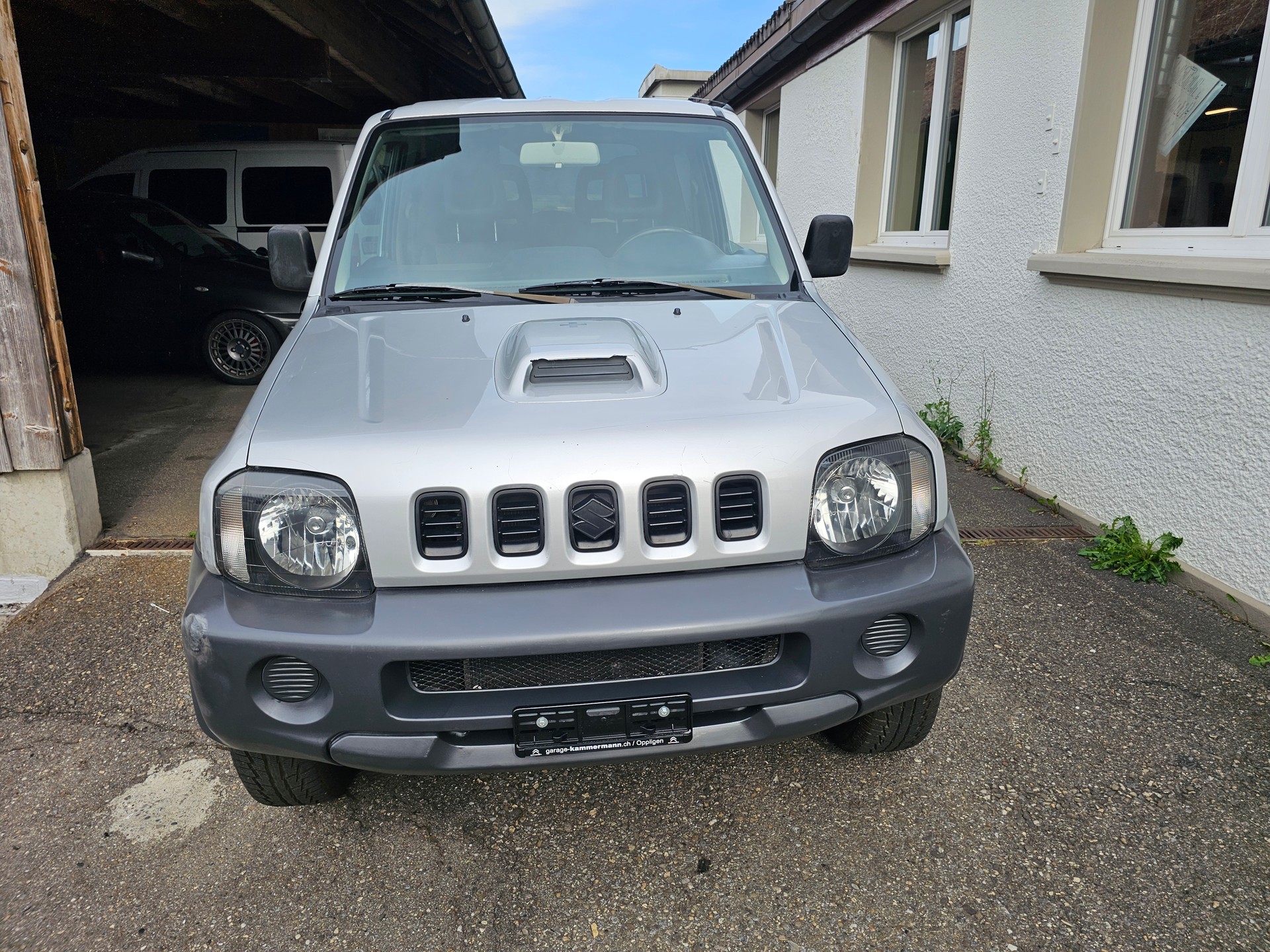 SUZUKI Jimny 1.5 Turbodiesel (JLX) GL Top-image-1