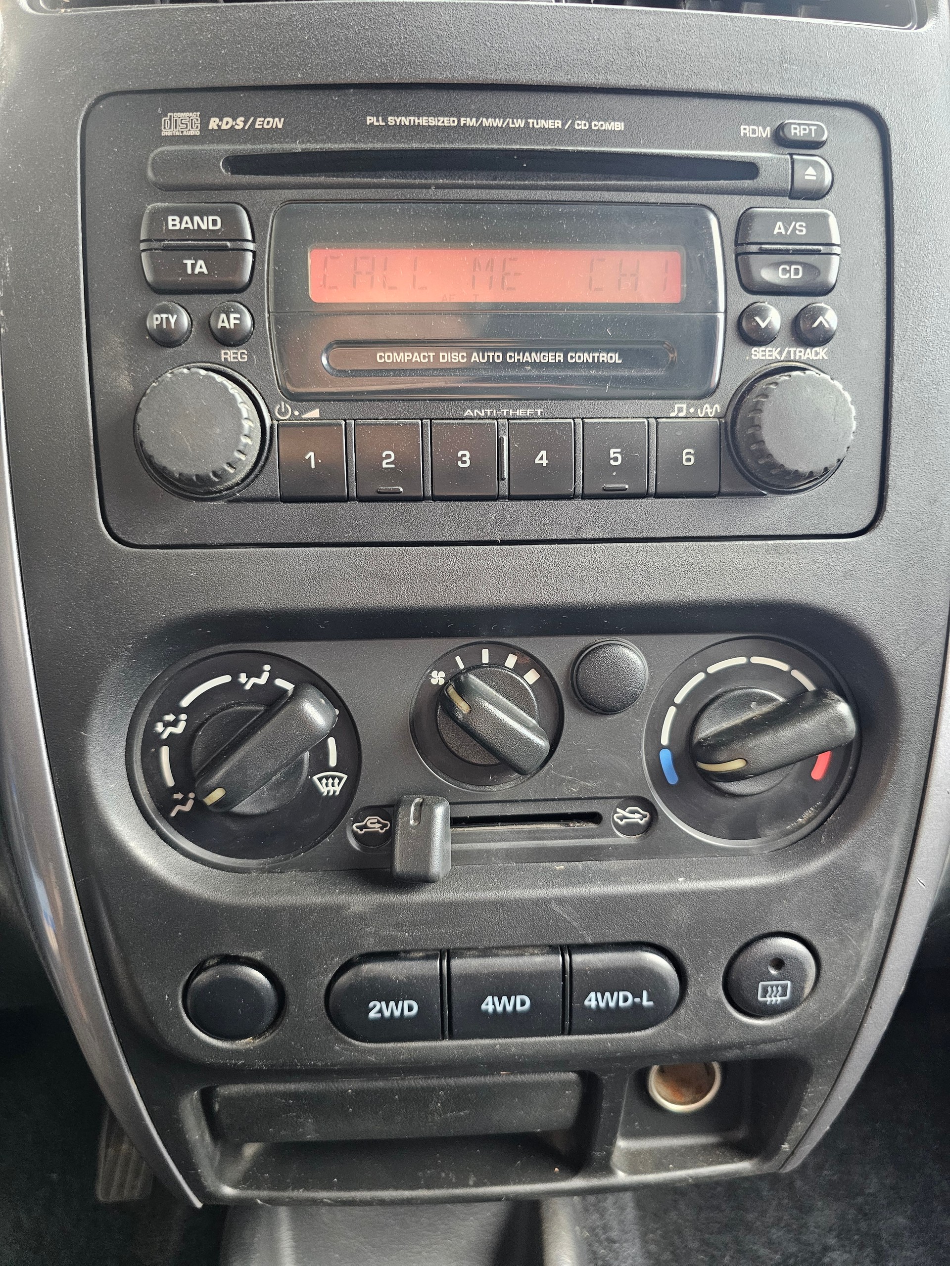 SUZUKI Jimny 1.5 Turbodiesel (JLX) GL Top-image-9
